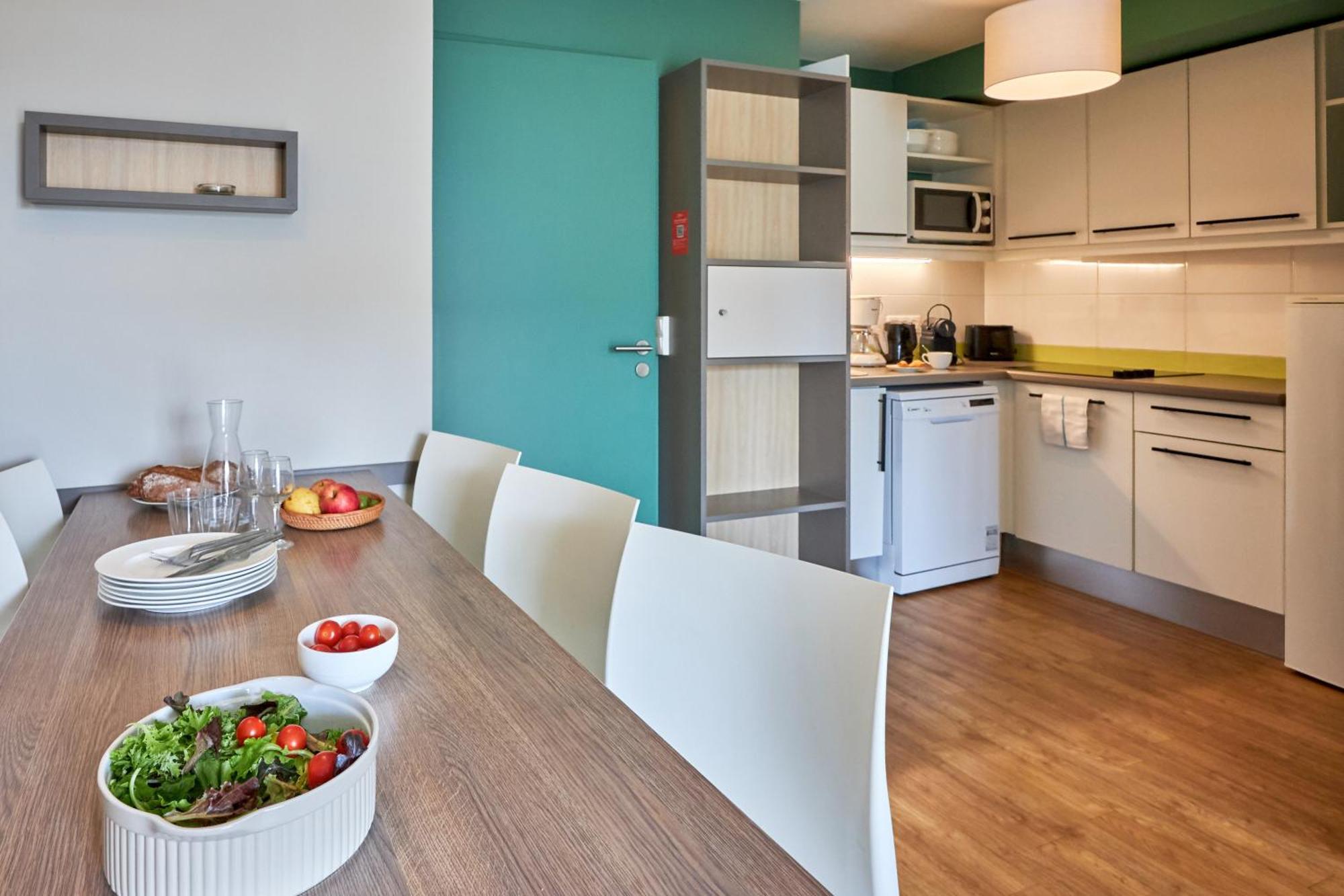 Two-Bedroom Apartment Terrace or Balcony