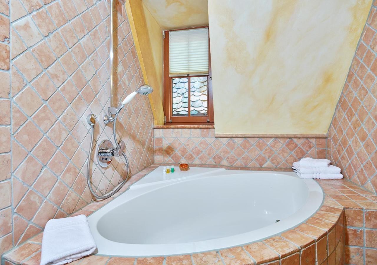 Small Double Room