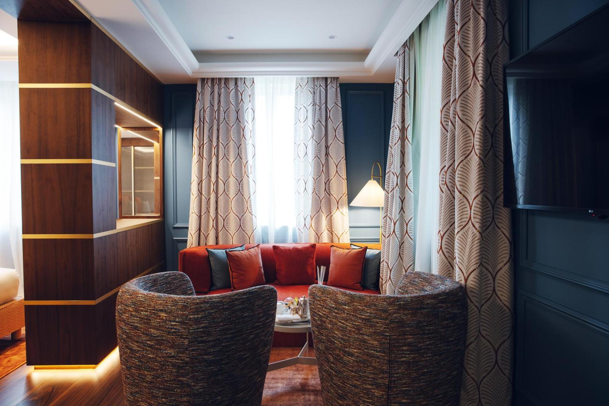 Eight Suite