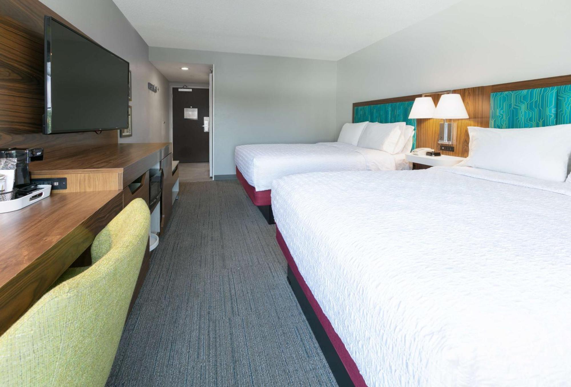 Room Two Queen Beds Non-Smoking