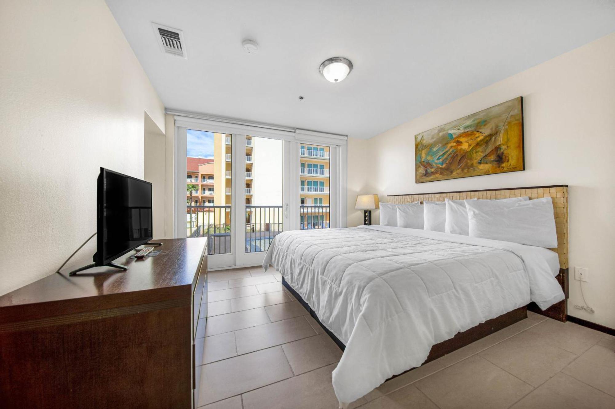 One-Bedroom Apartment,1217667406:JPEG