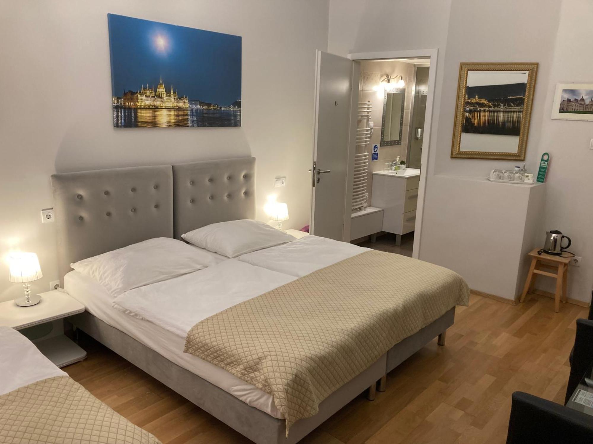 Superior Double or Twin Room,433749213:JPEG