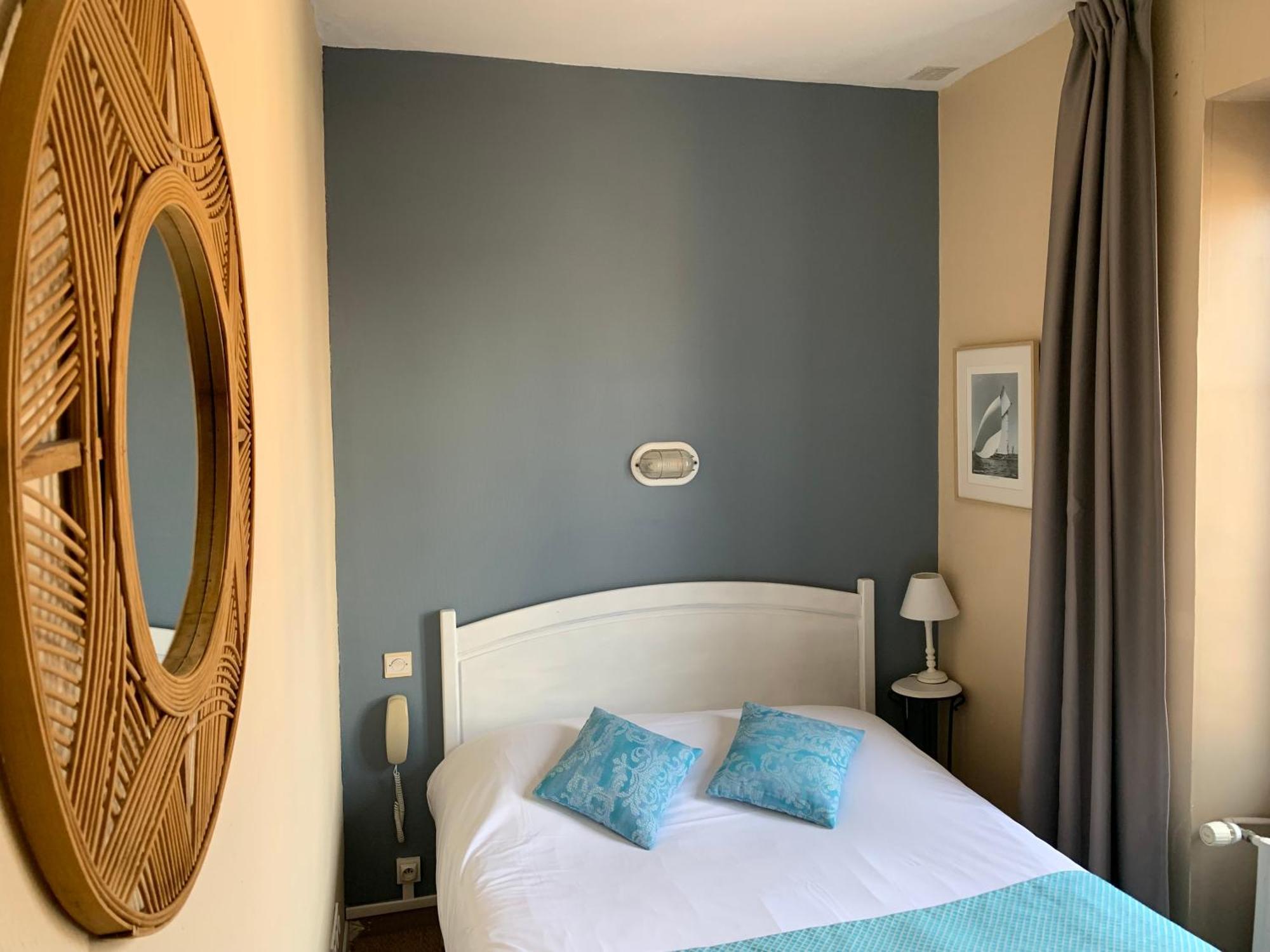 Single Room,1661118318:JPEG