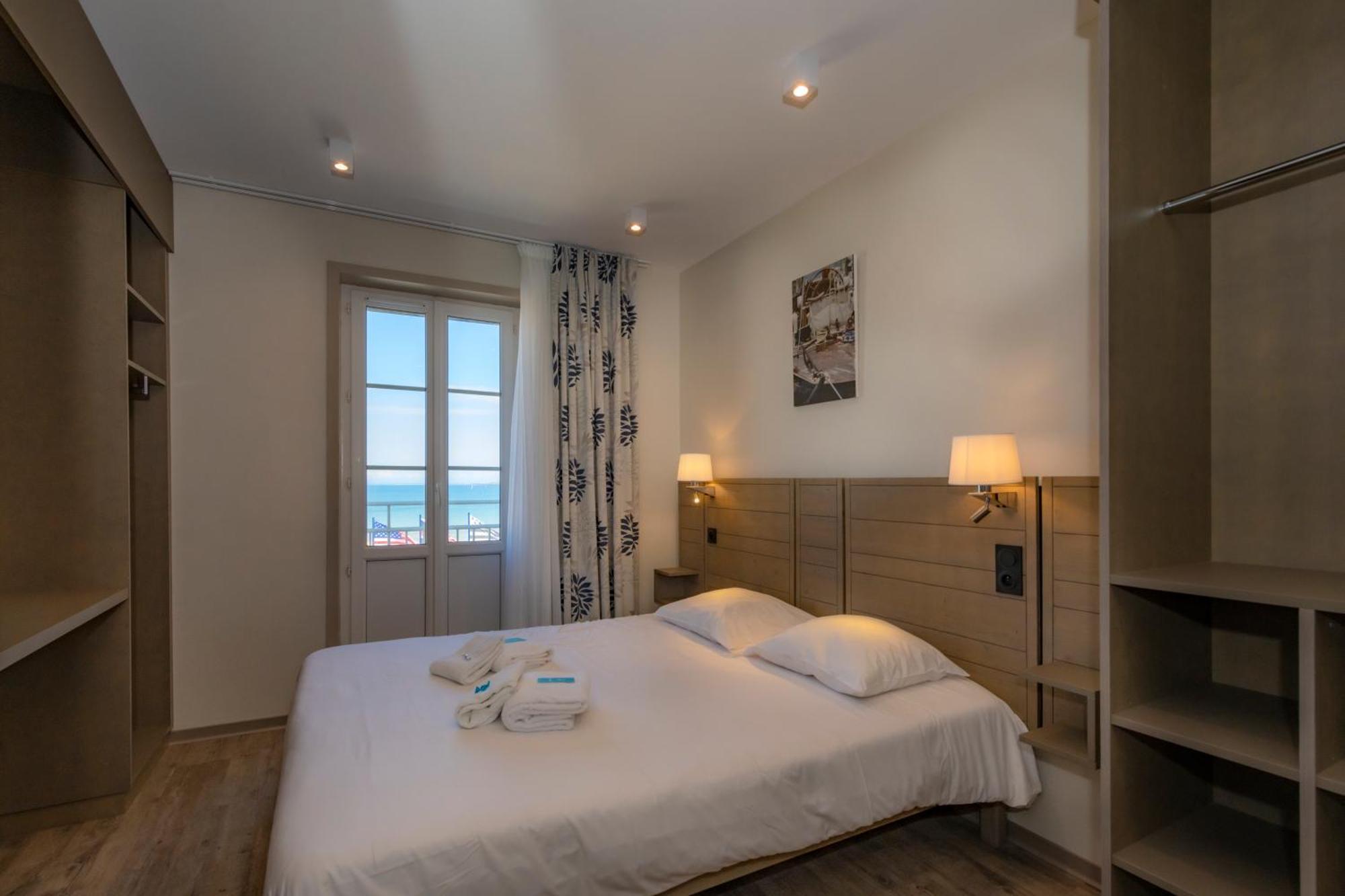 Double Room,1540915468:JPEG