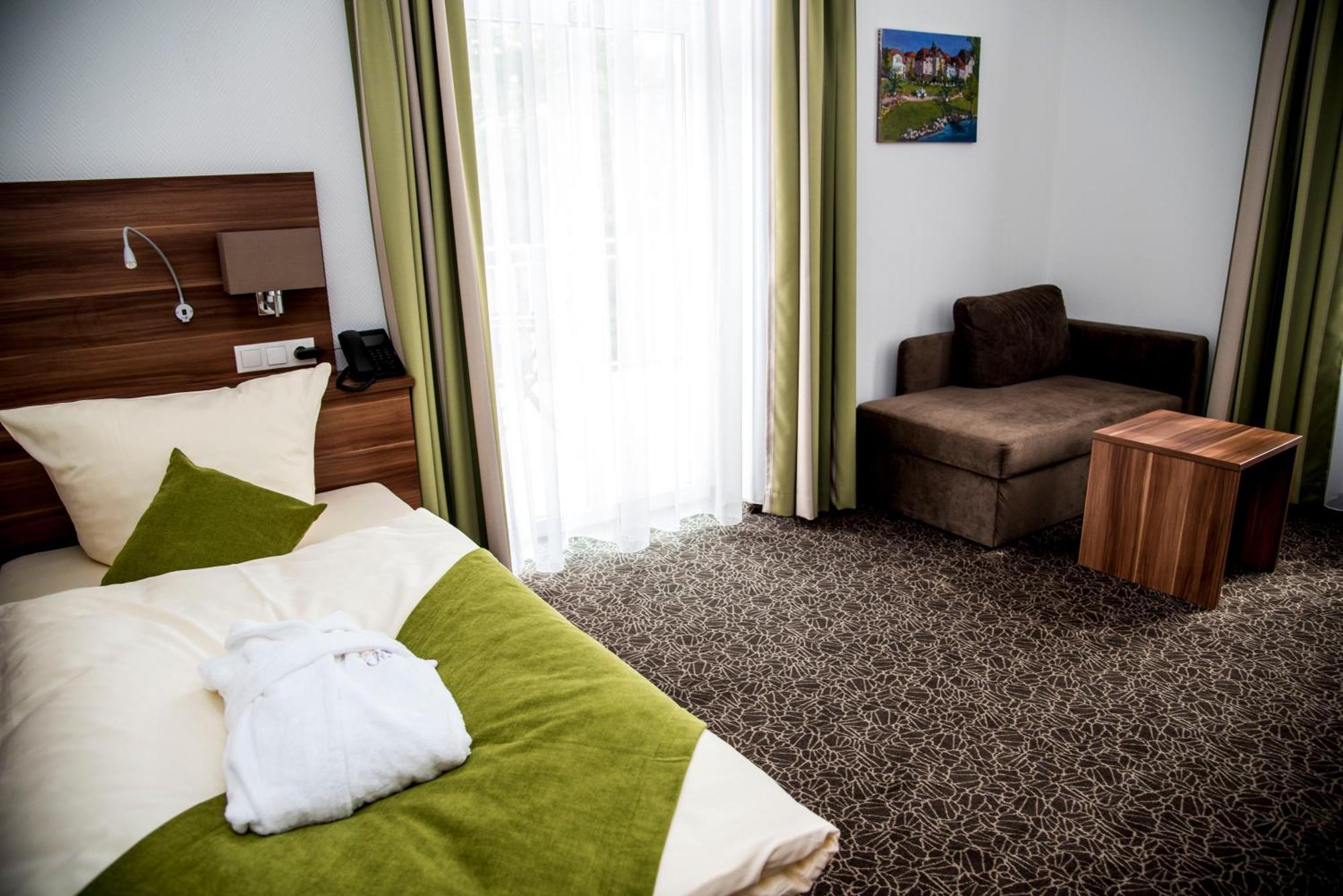 Superior Single Room Balcony