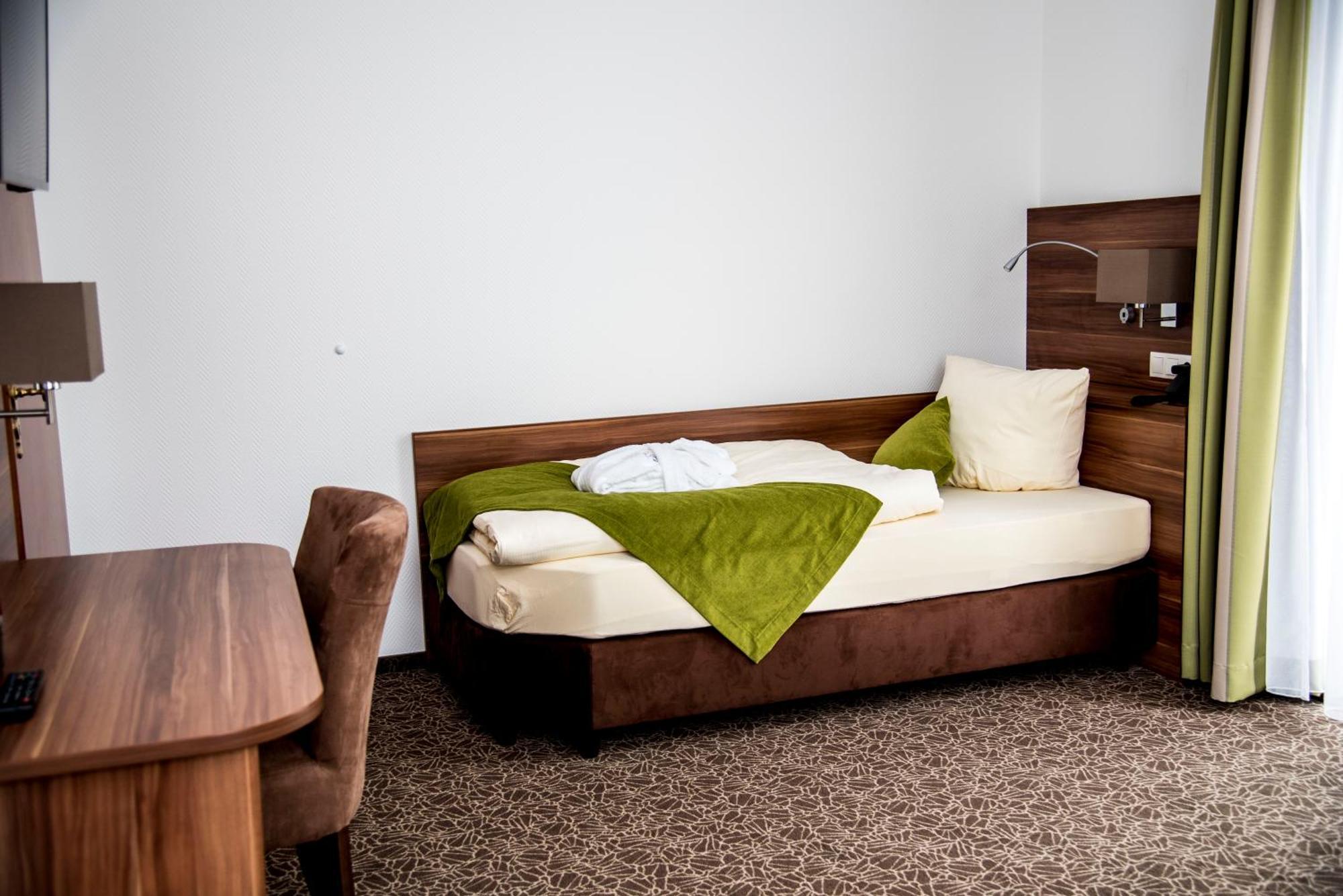 Superior Single Room Balcony