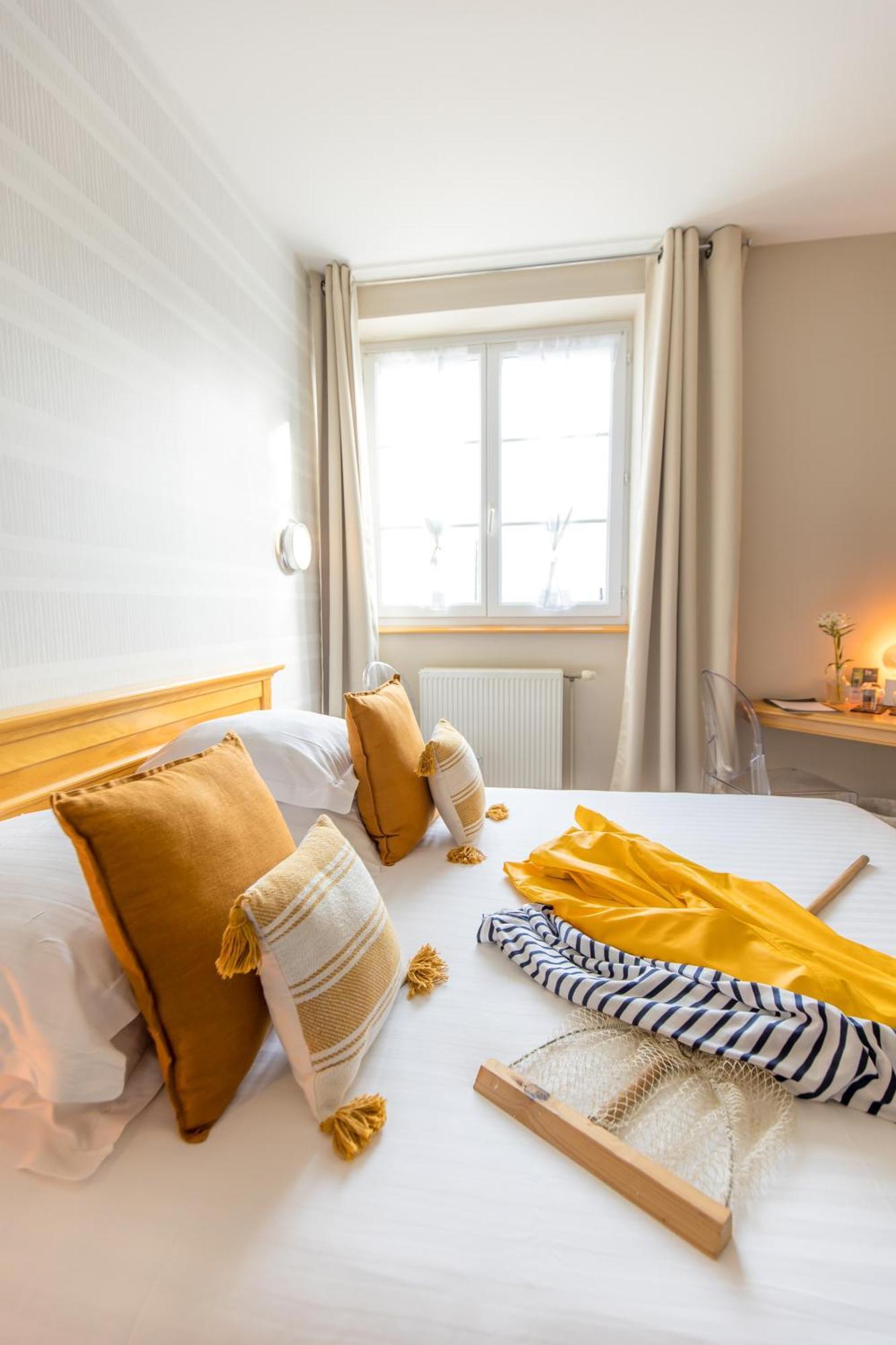 Petite Chambre Double - Côté Jardin