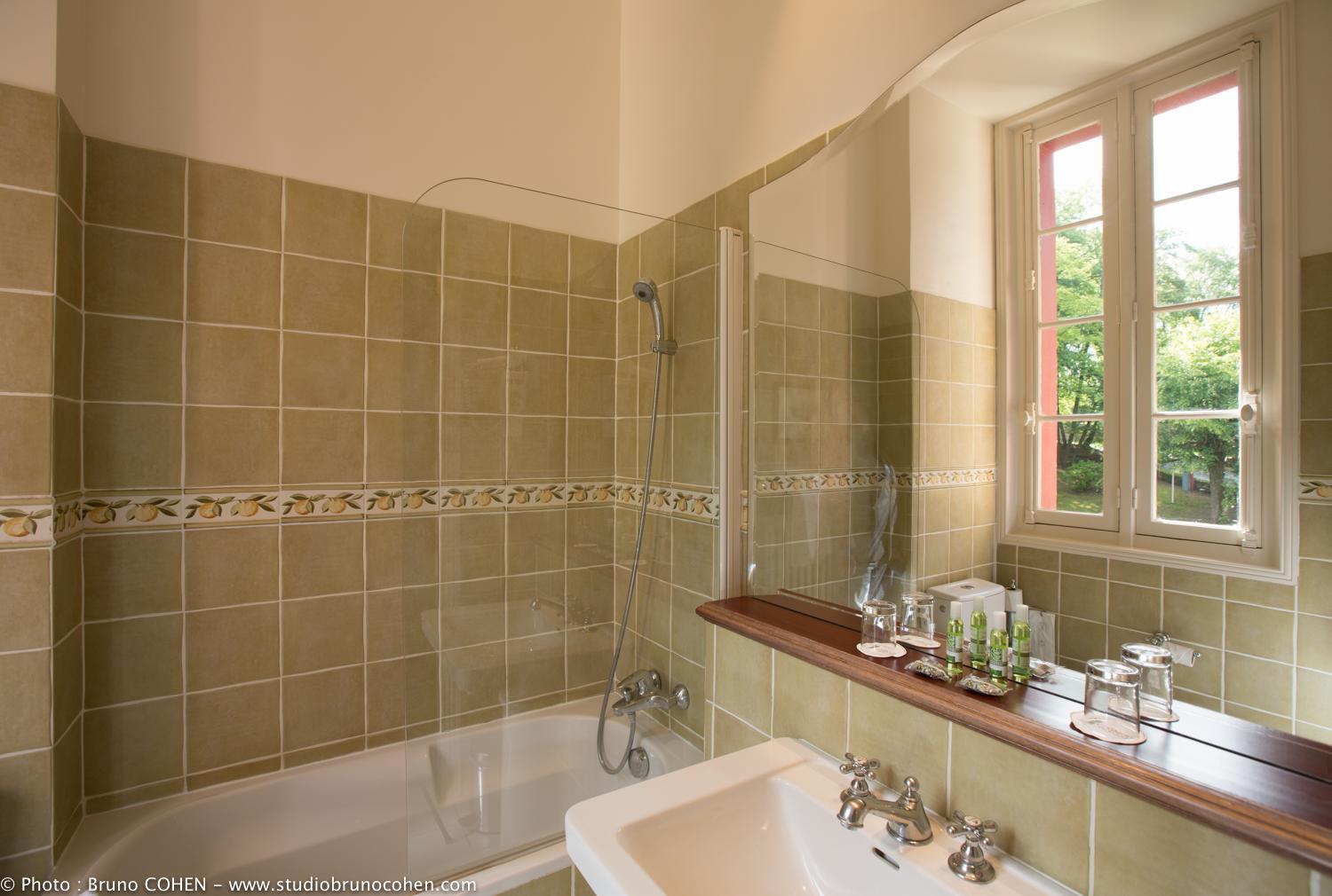 Double Room with Forest View,1545194221:JPEG