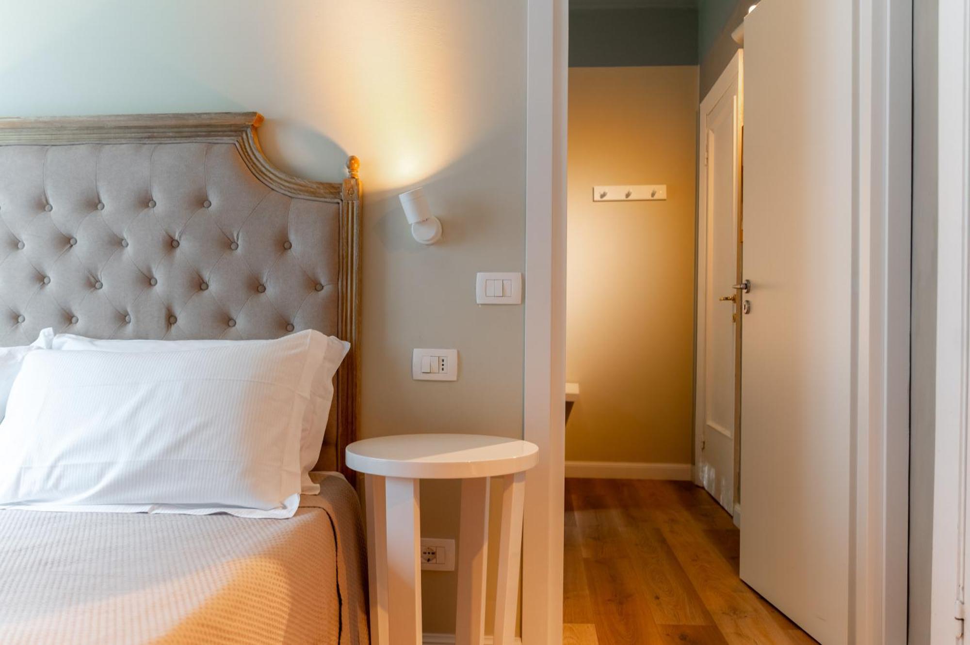 Junior Suite,1590385935:JPEG