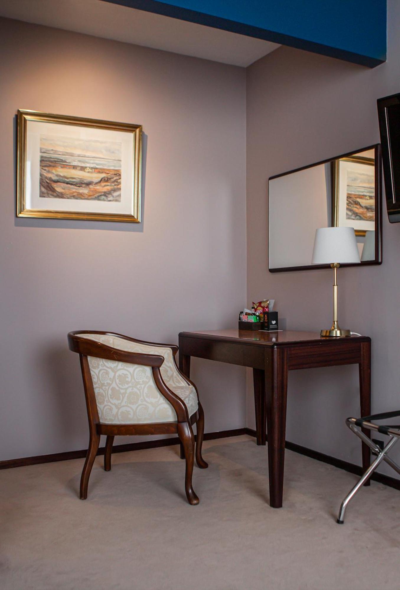 Junior Suite,1541265784:JPEG