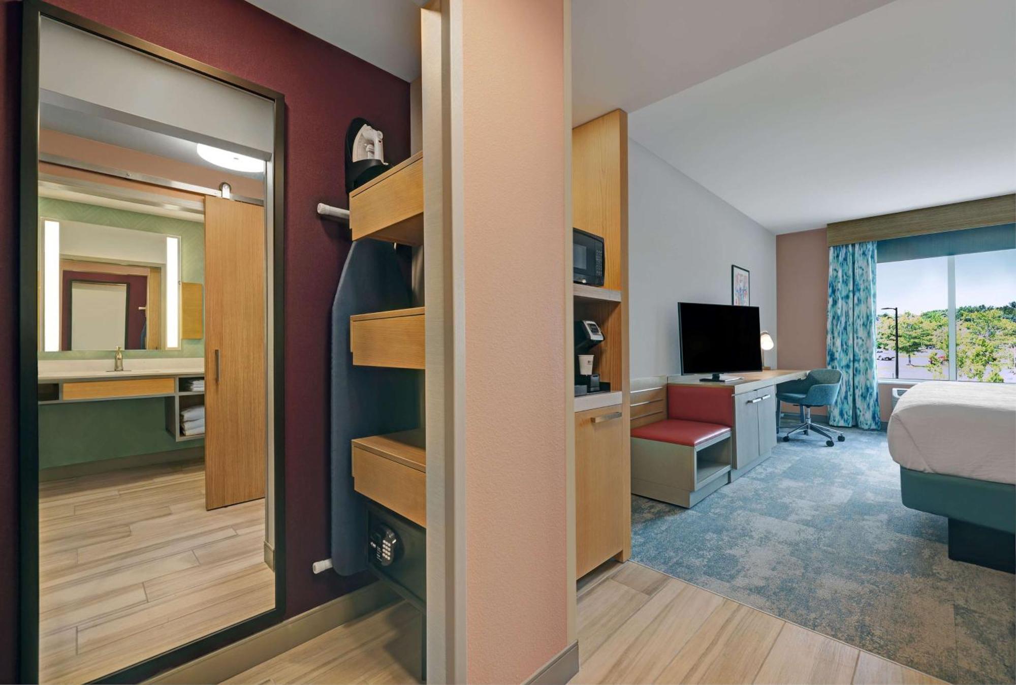 King Room