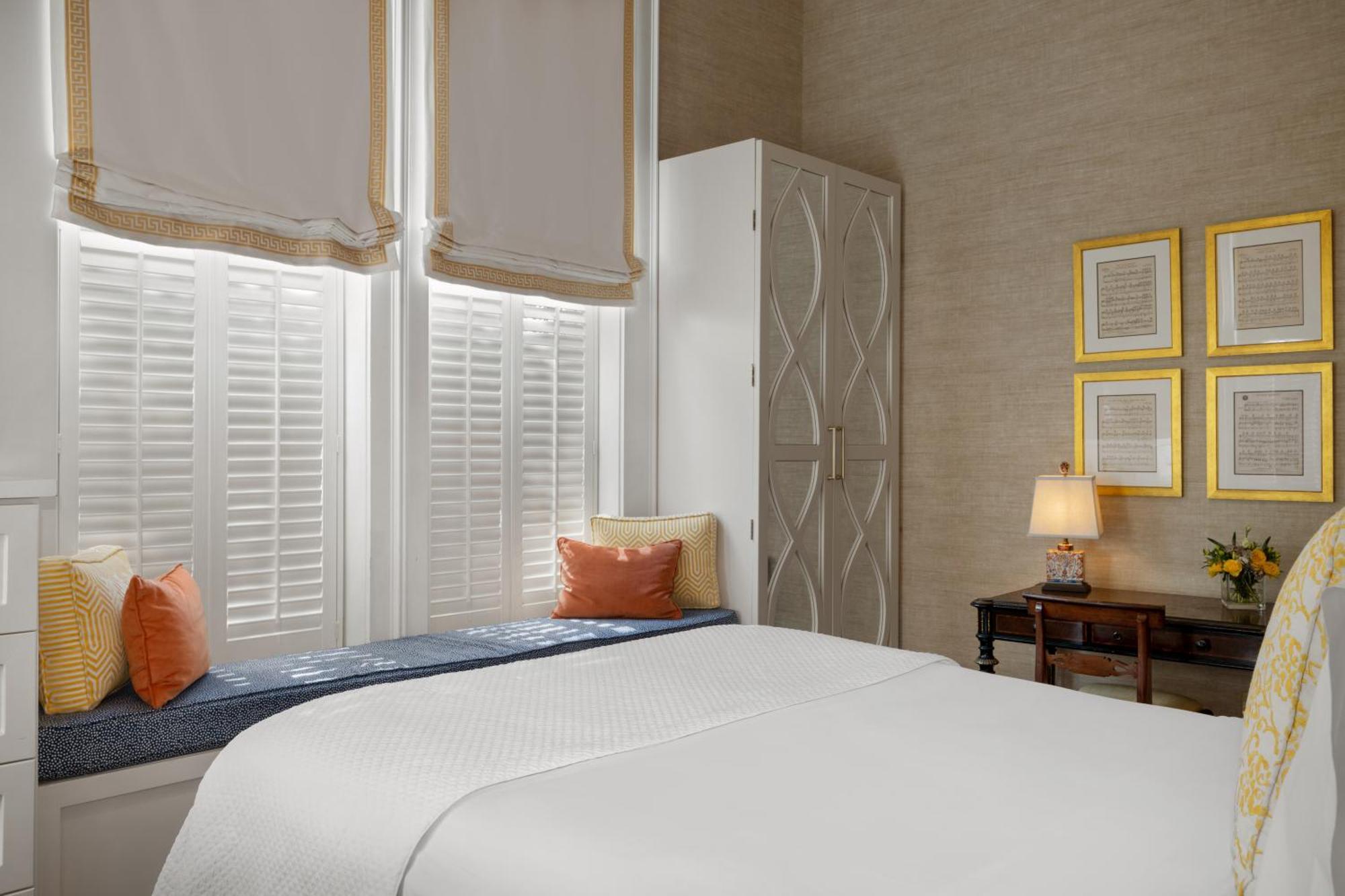 Queen Room Johnny Mercer Room