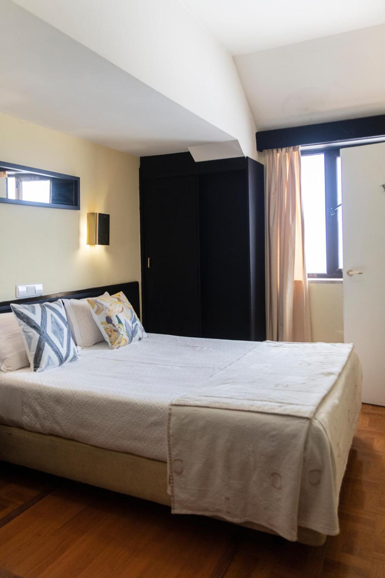 Budget Double or Twin Room Attic no pet allowed