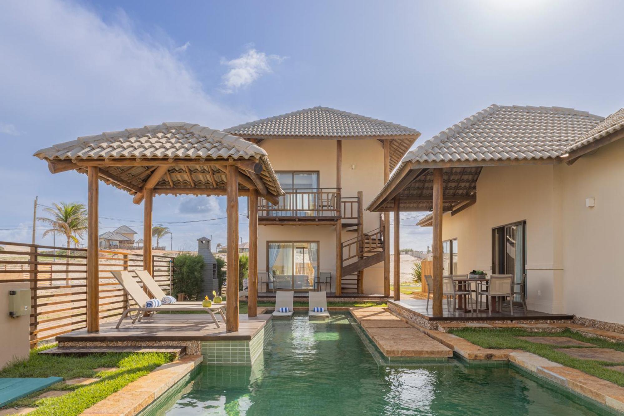 Villa Sumatera Vista Mar 3 Suítes com piscina