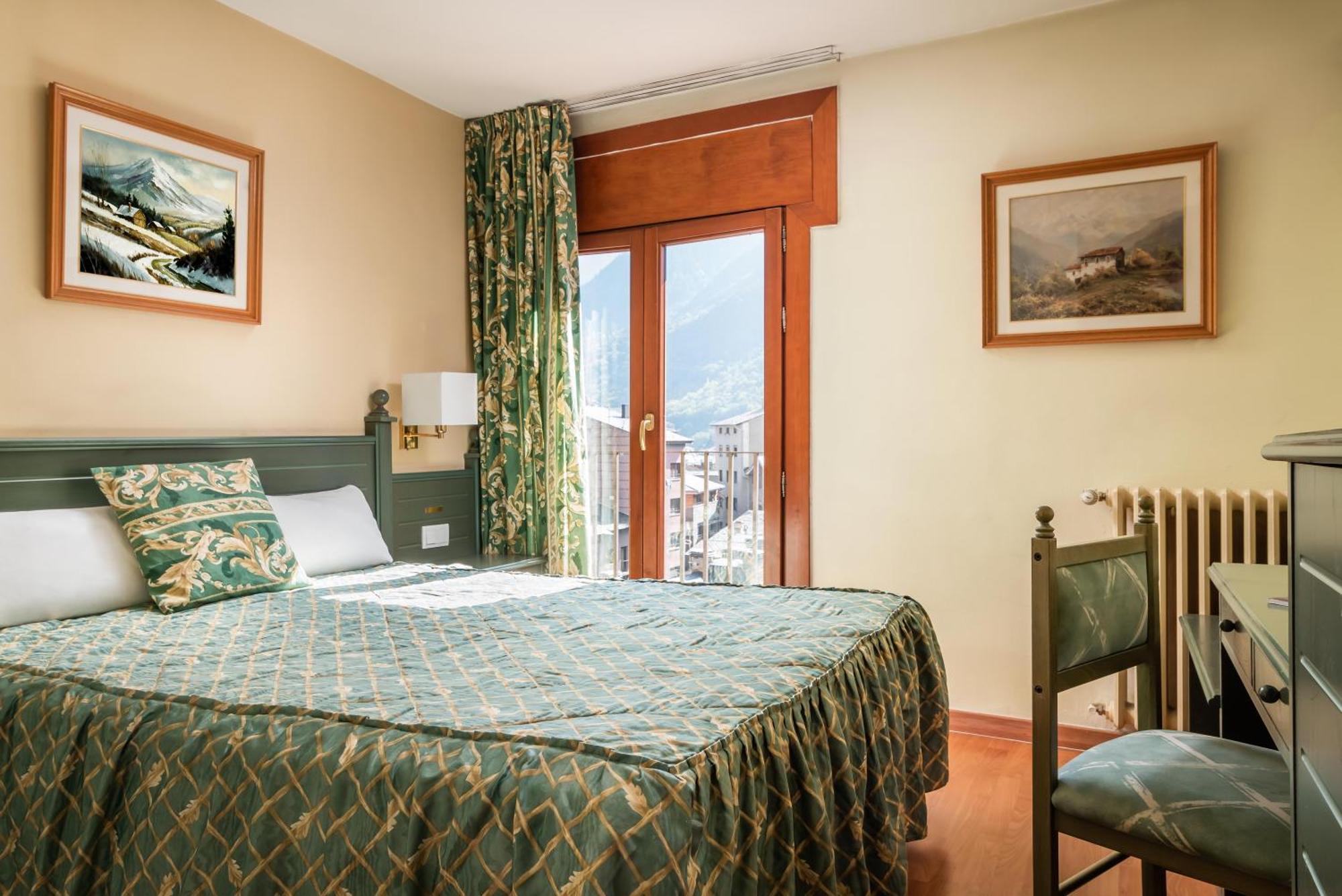 Double or Twin Room,1541488804:JPEG