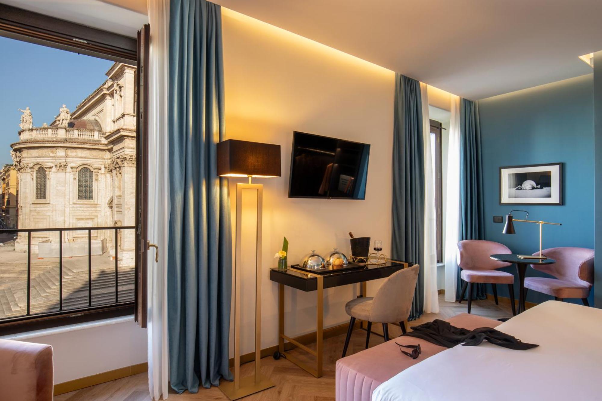 Deluxe Double or Twin Room City View