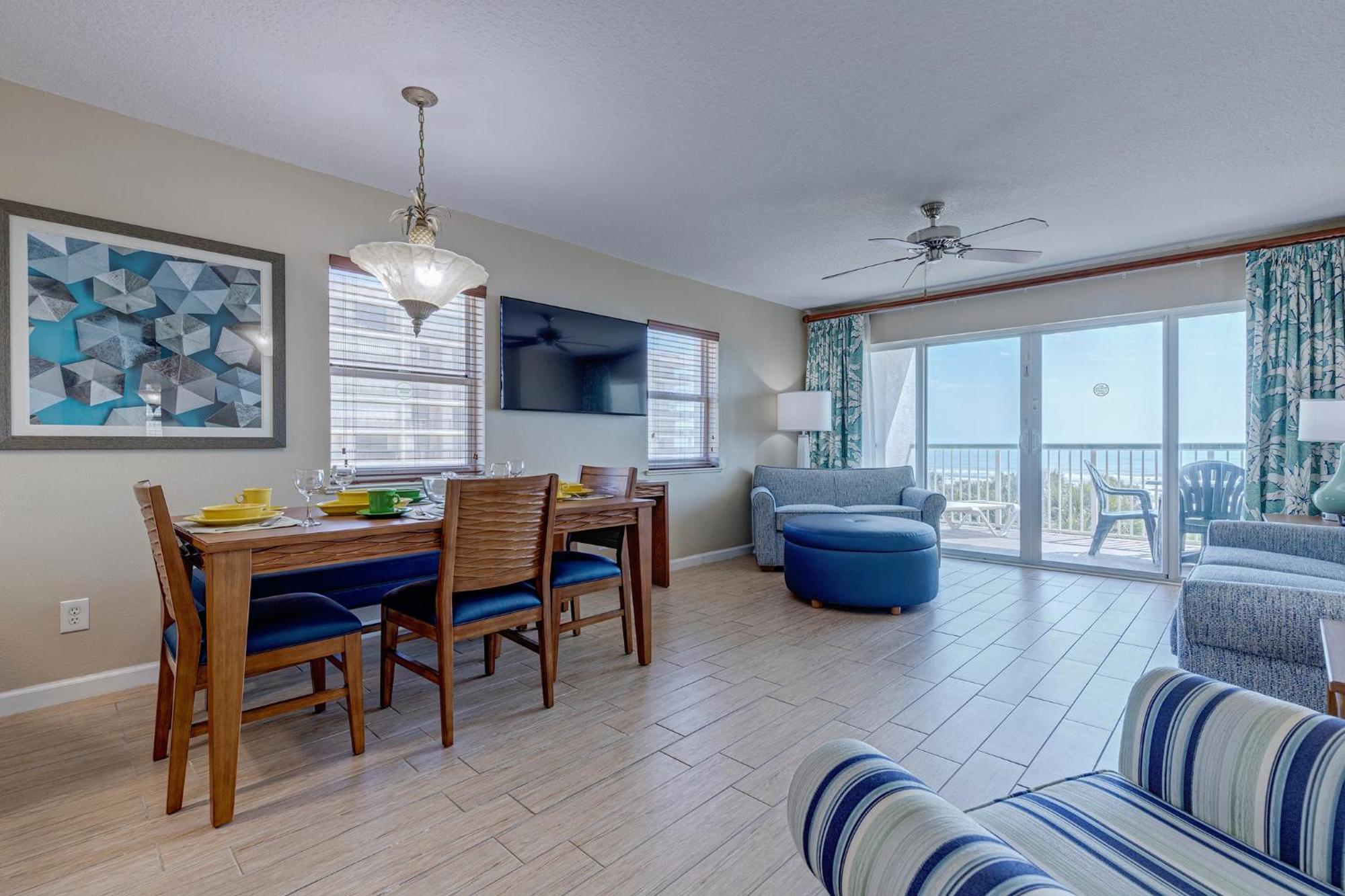 Two-Bedroom Suite Ocean Front,1541933206:JPEG