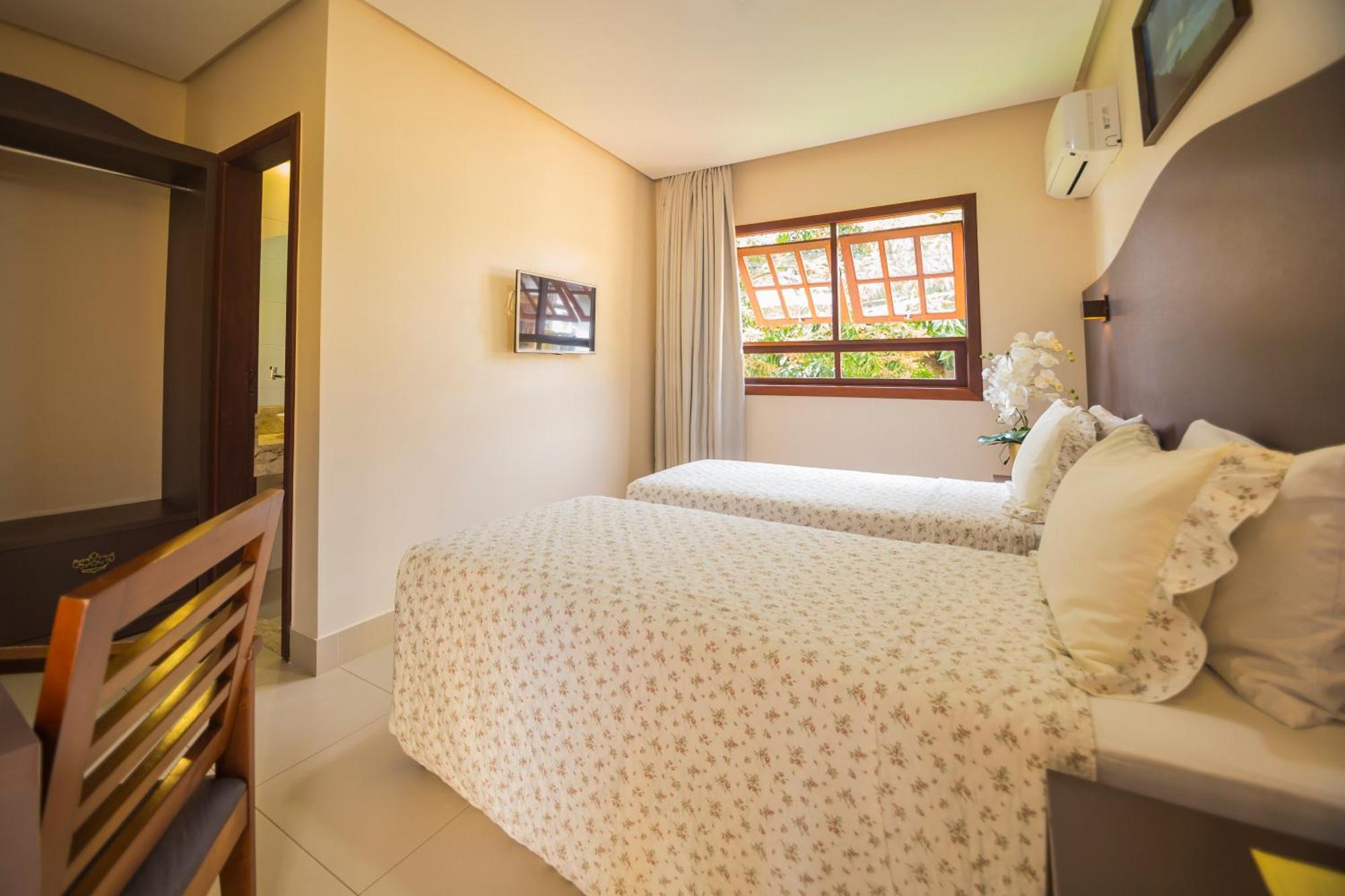 Large Twin Room