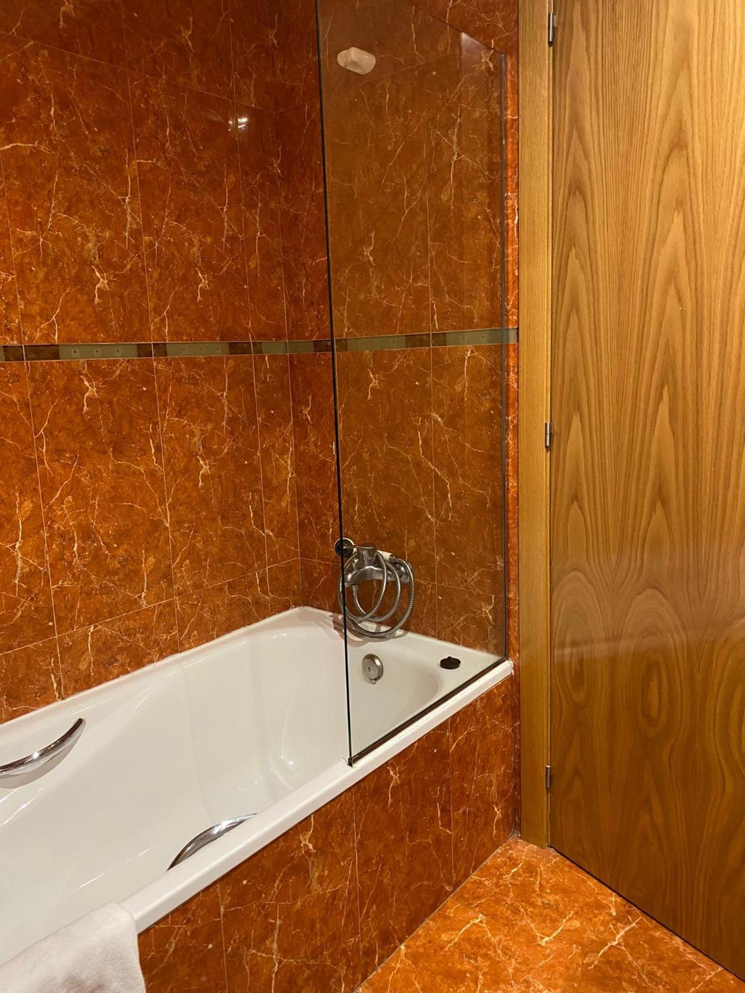 Family Room Bath