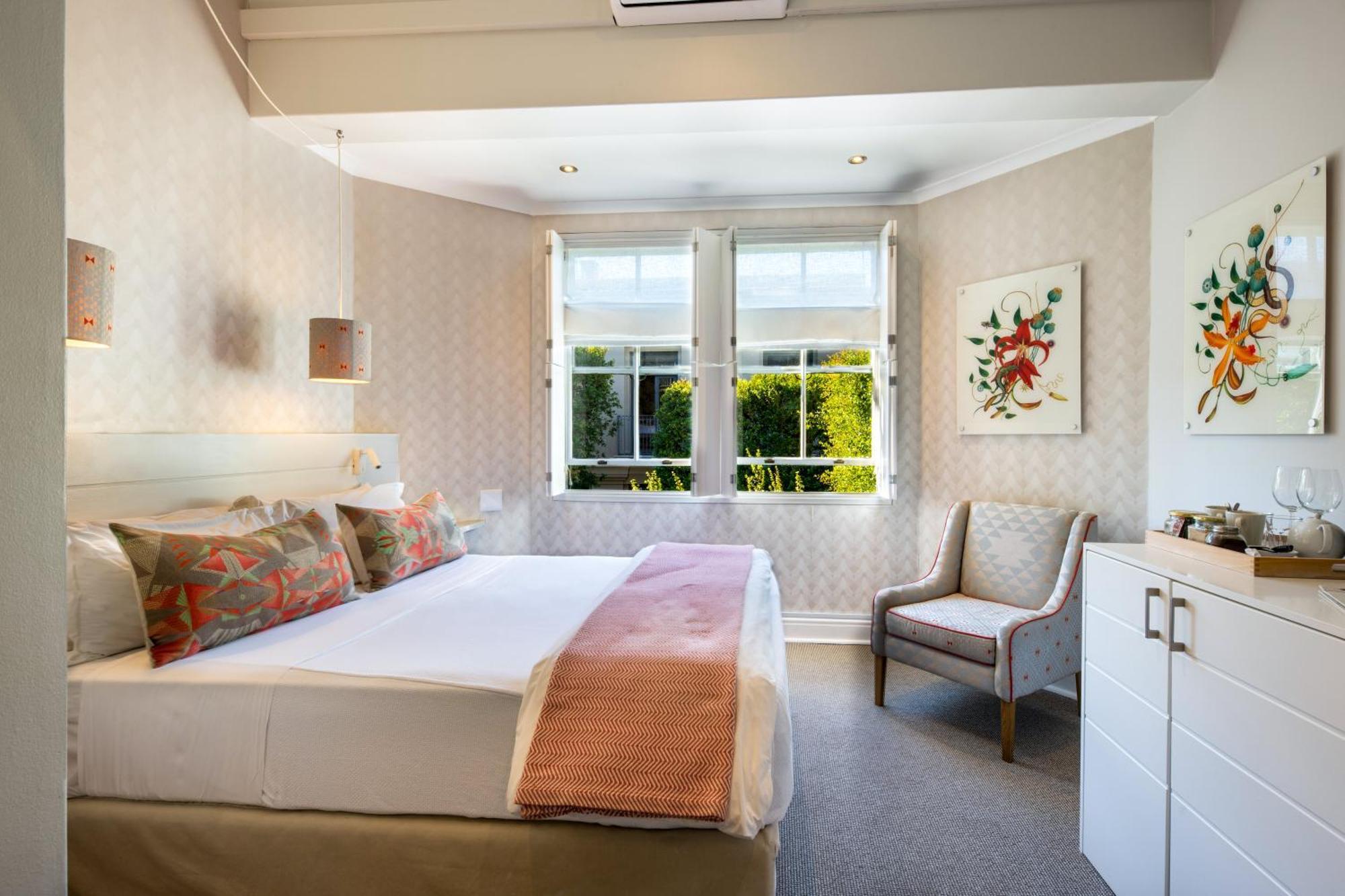 Double Room,1542285223:JPEG