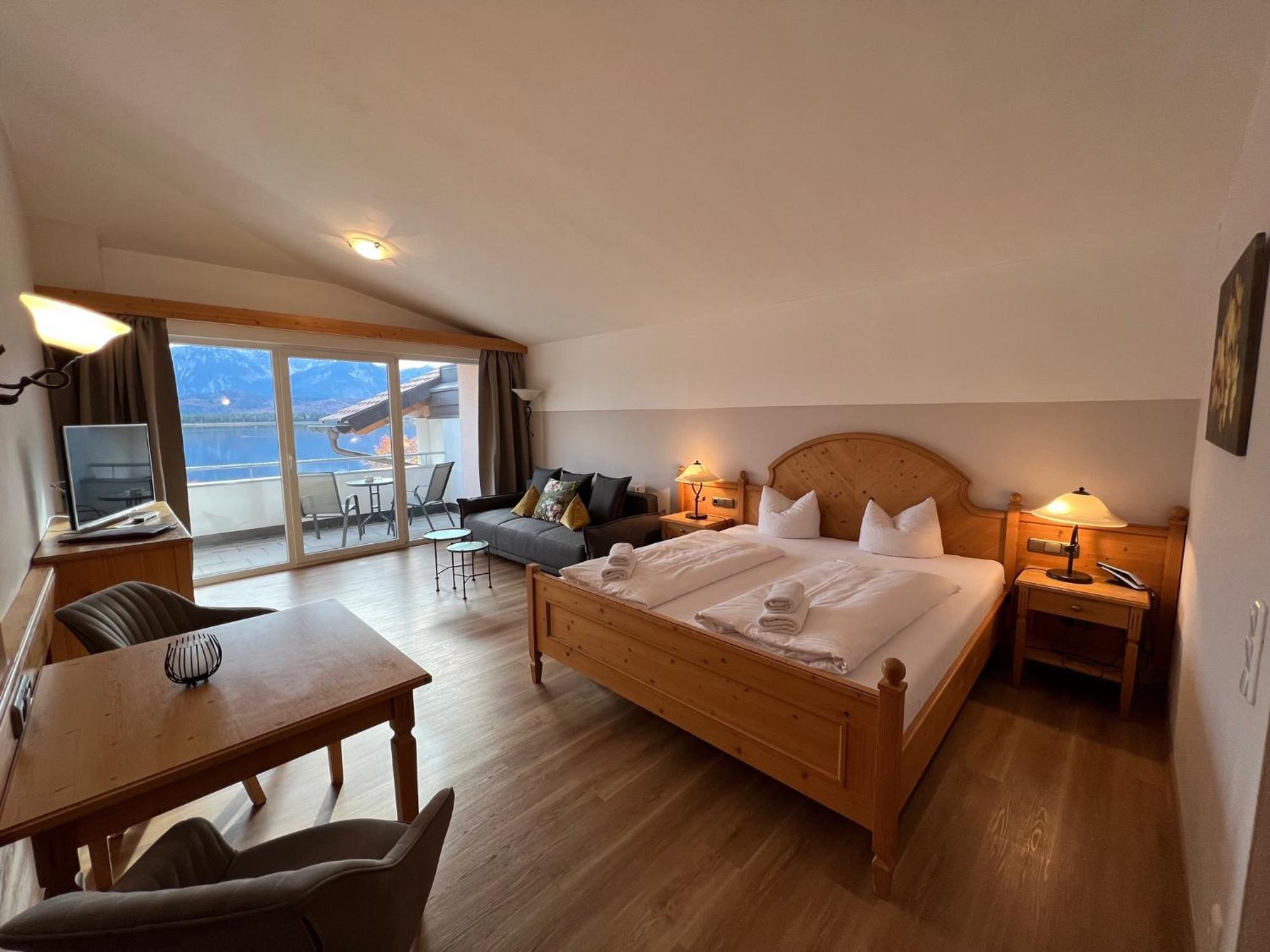 Junior Suite Lake View