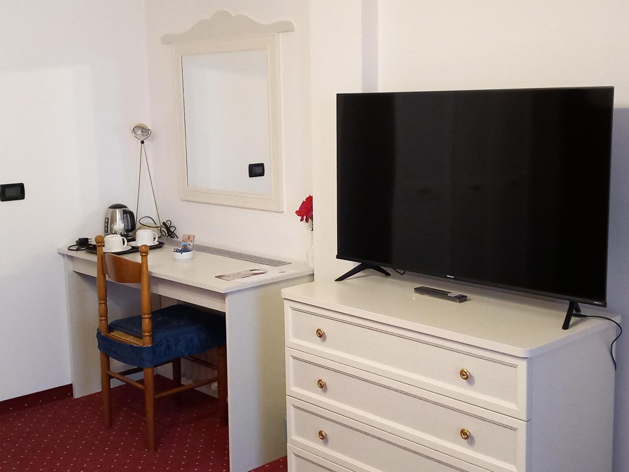 Double or Twin Room Balcony,1542521986:JPEG