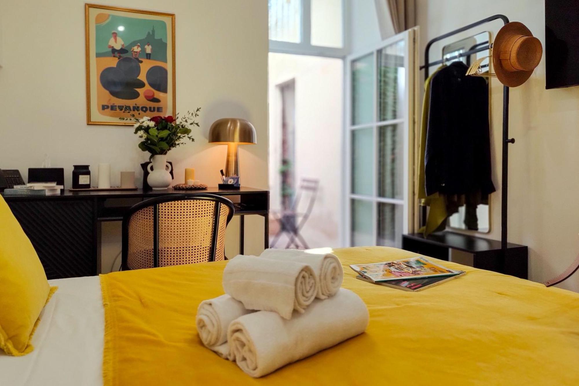 Standard Double Room,1542609457:JPEG