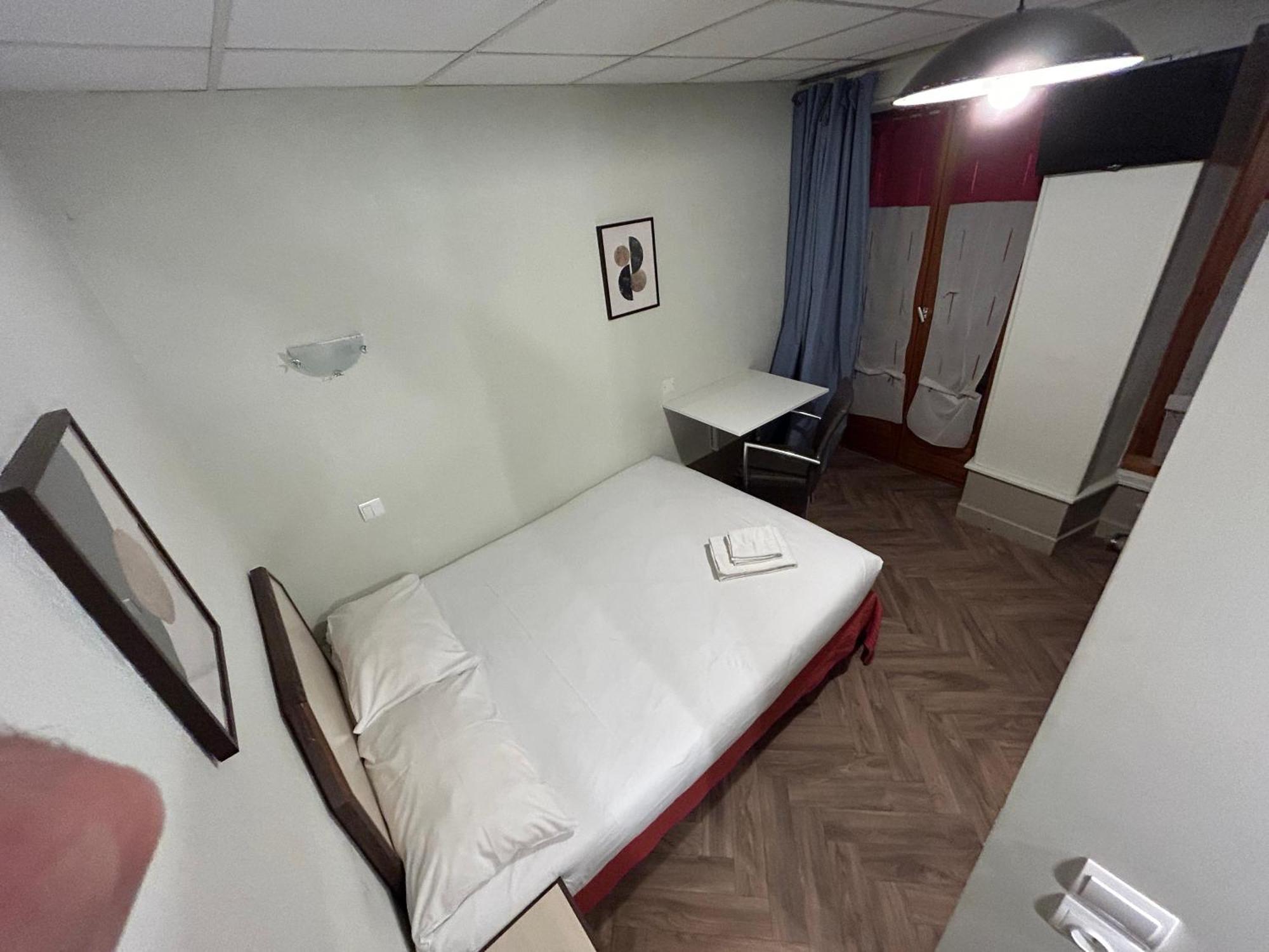 Single Room Balcony,1544084803:JPEG