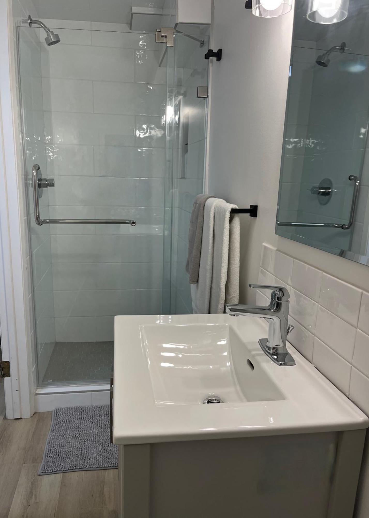 Queen room private bathroom private seating area