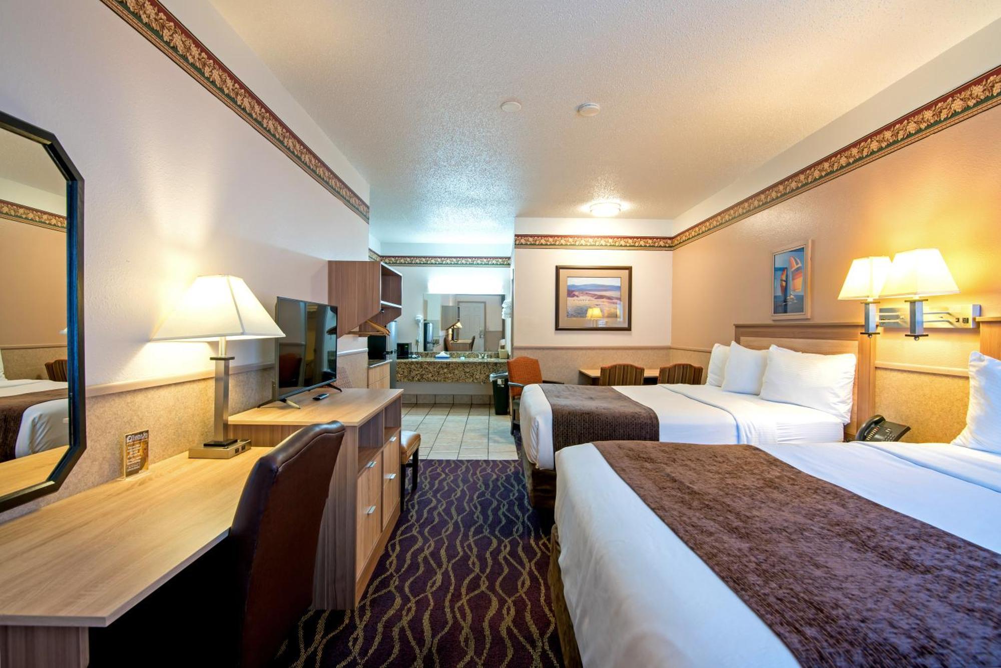 Deluxe Suite,1542957007:JPEG