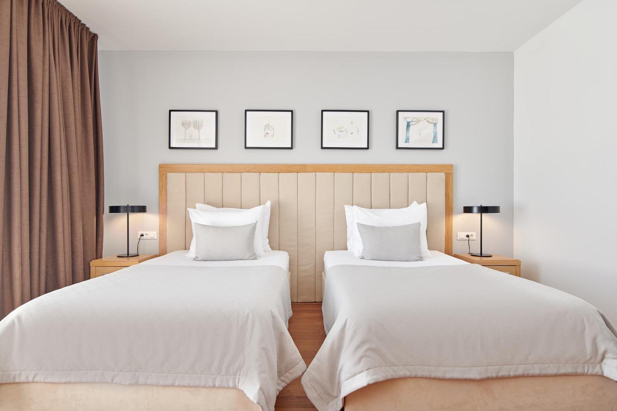 Classic Double or Twin Room Balcony City View