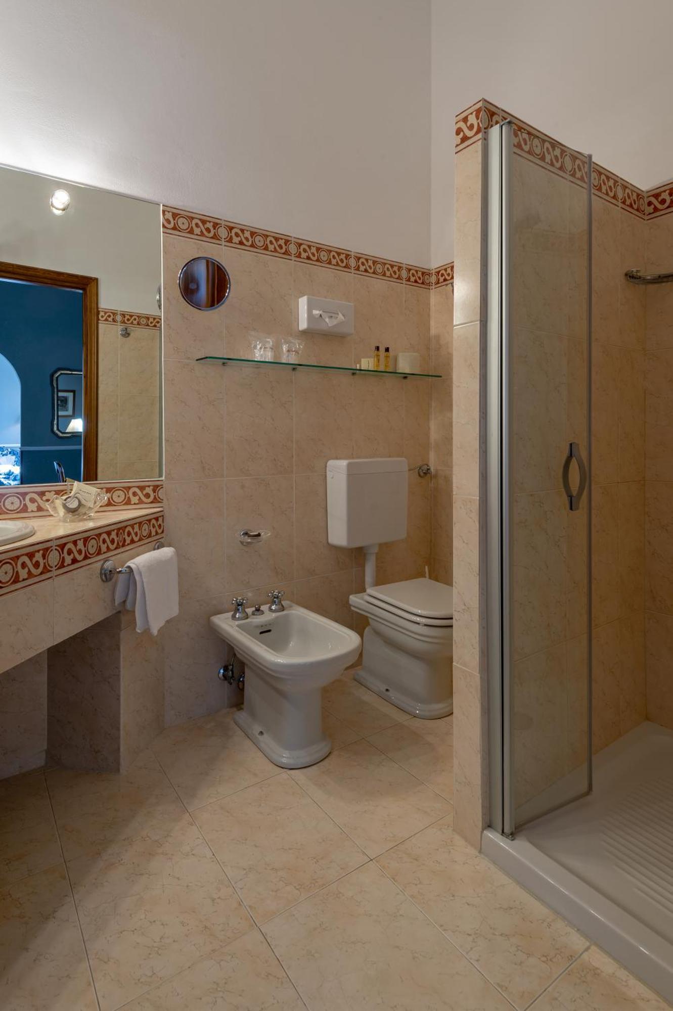 Deluxe Junior Suite