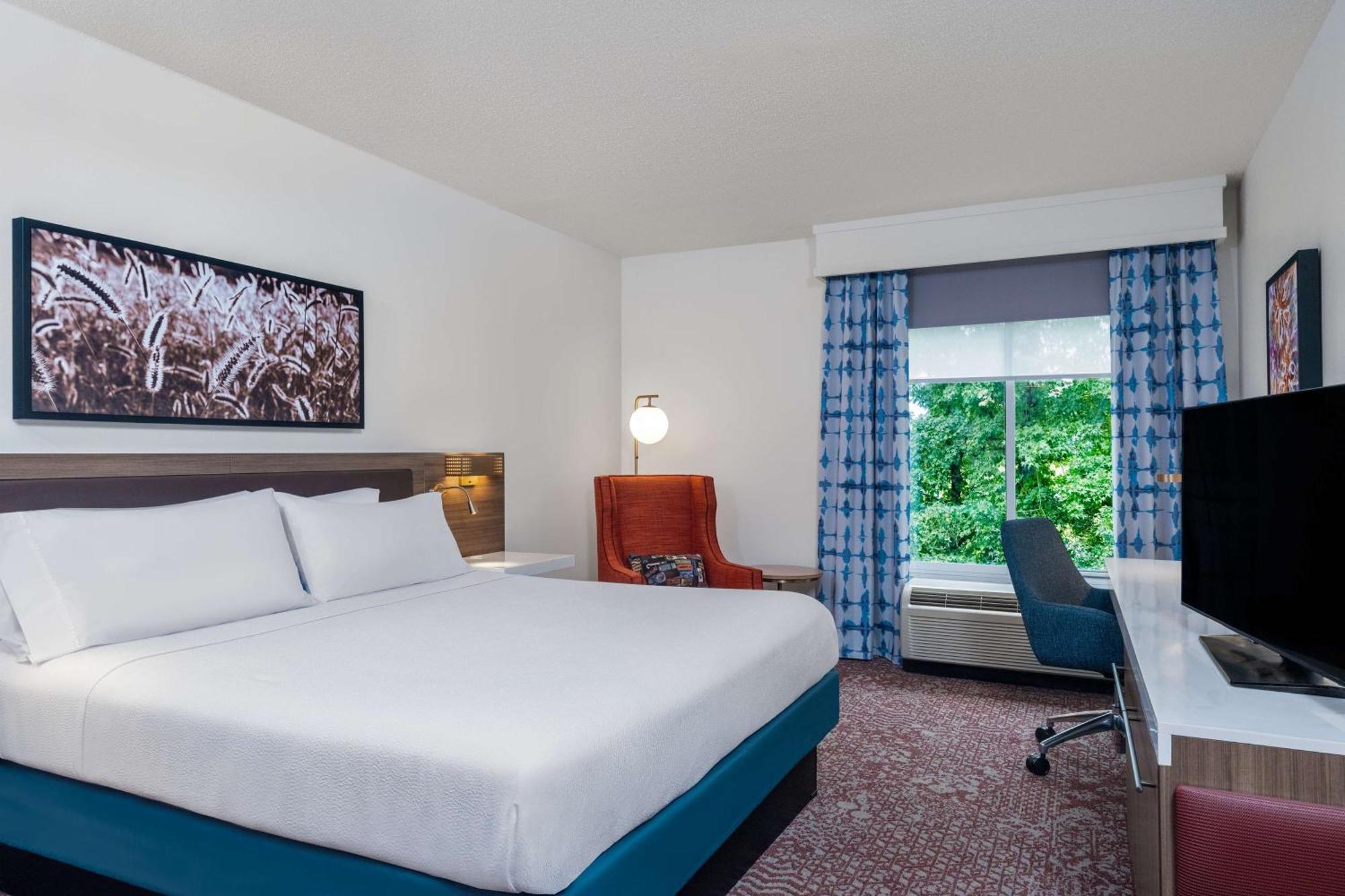 King Room,1543031815:JPEG