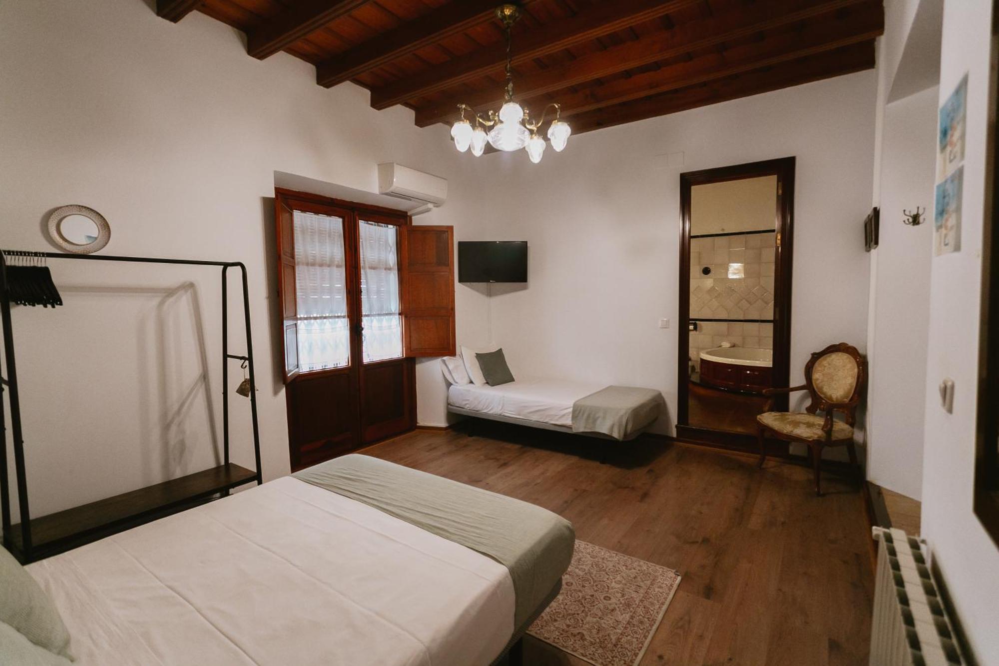 Luxury Triple Room