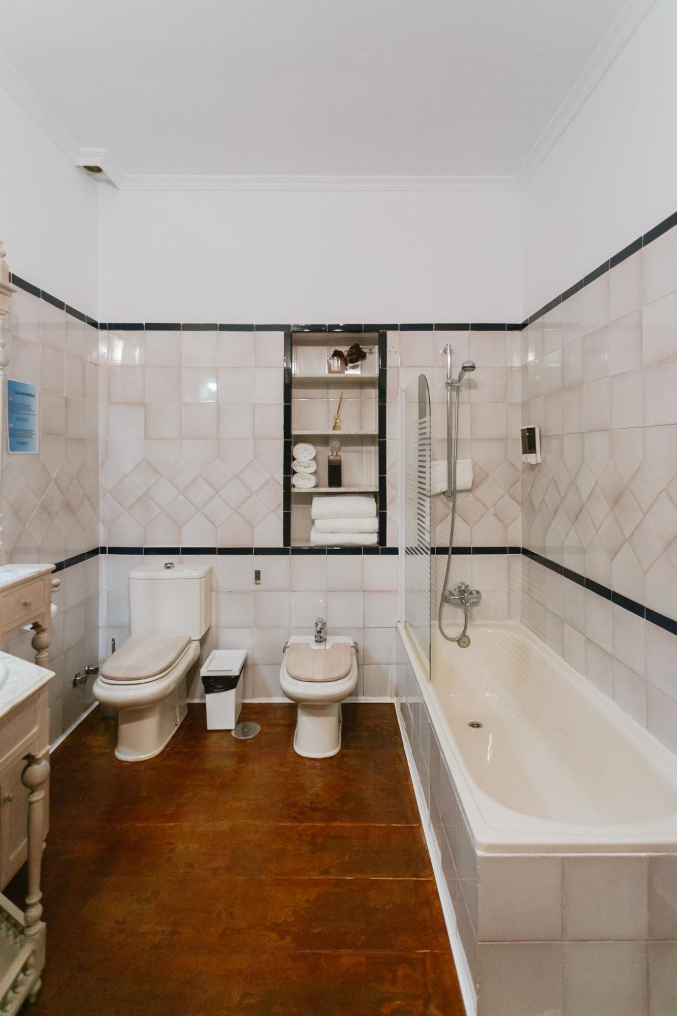 Comfort Triple Room