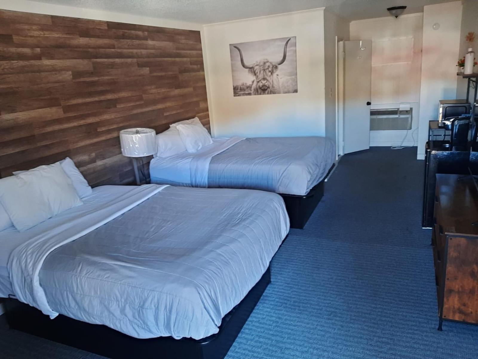 Queen Room
