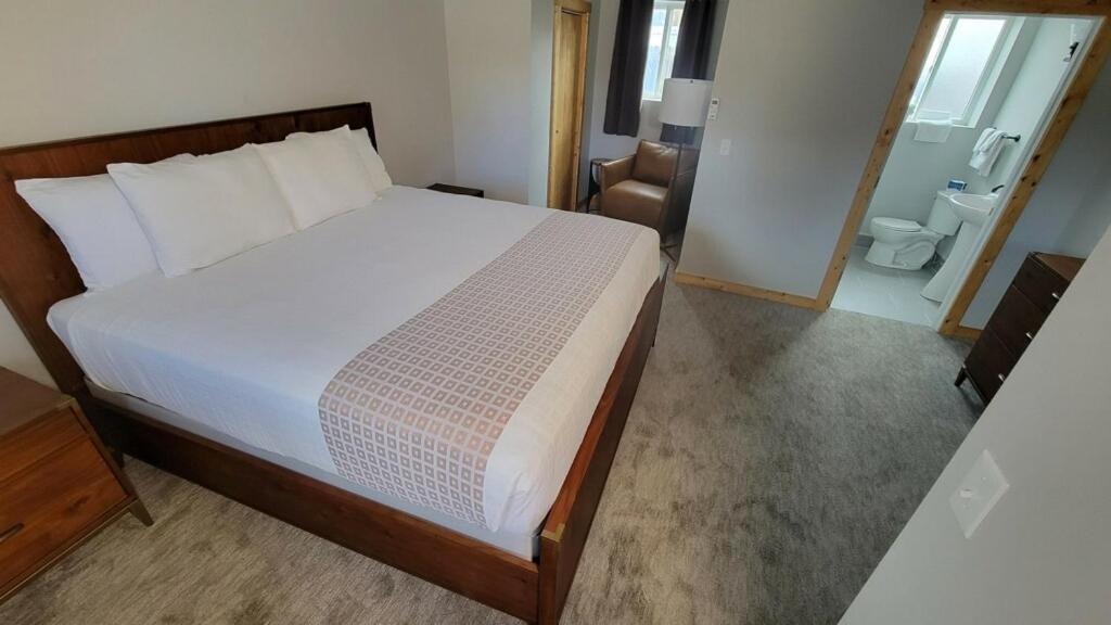 King Suite