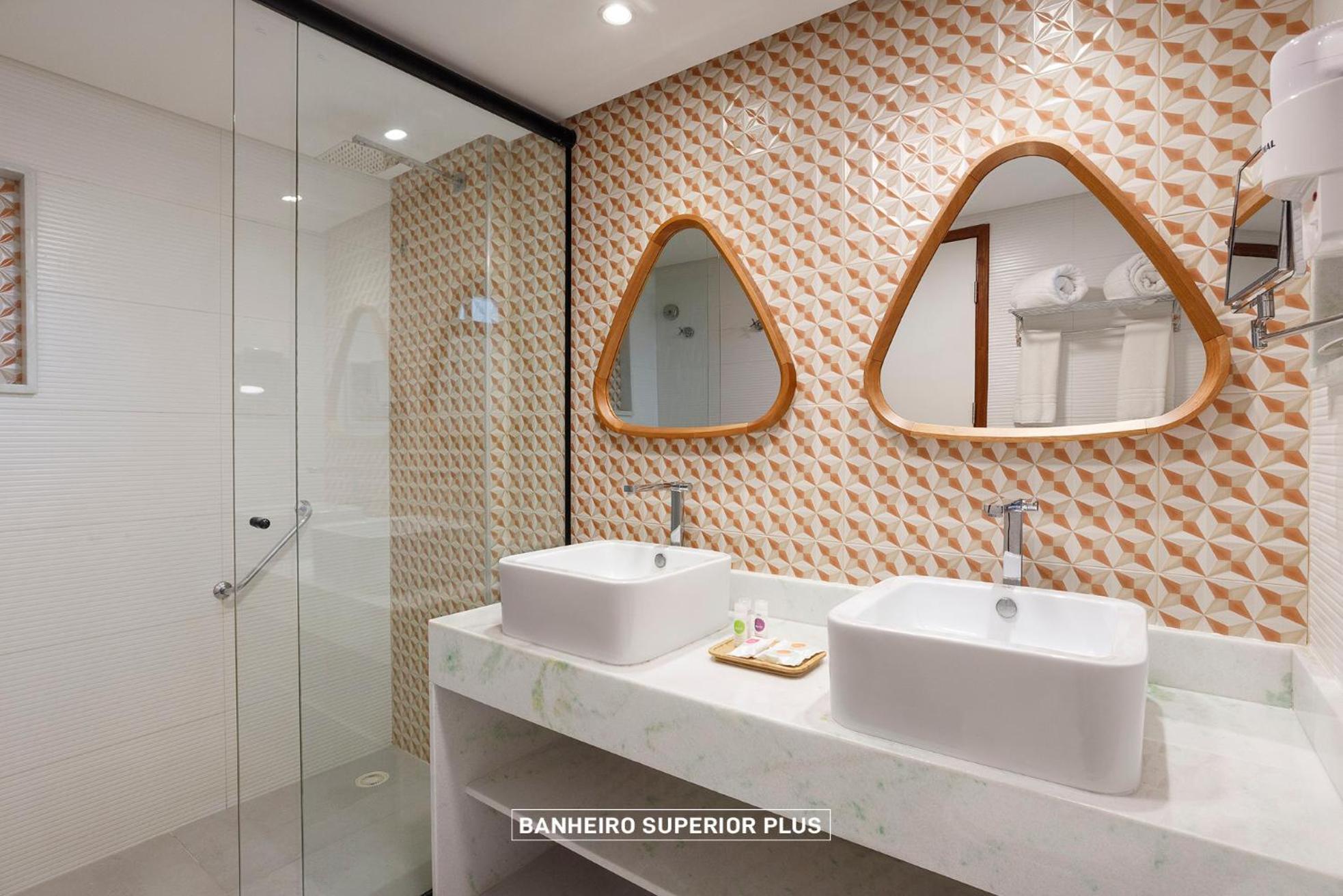Quarto Superior Plus