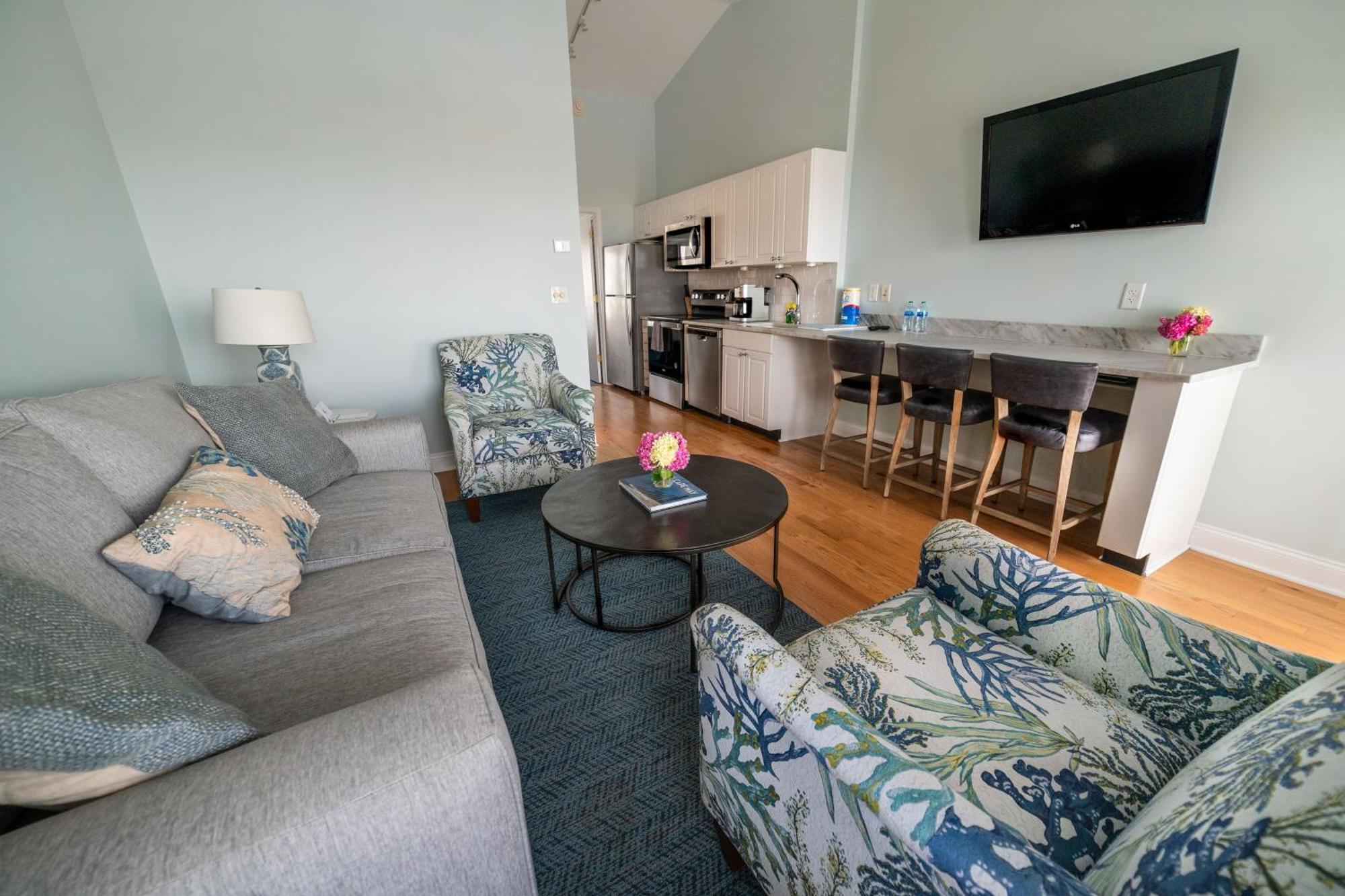 One-Bedroom Suite,1543520395:JPEG