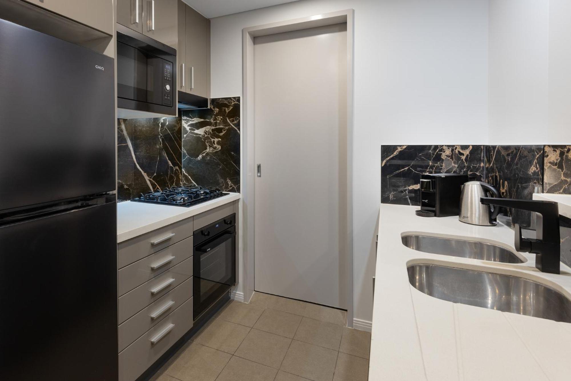 One Bedroom Luxe Suite