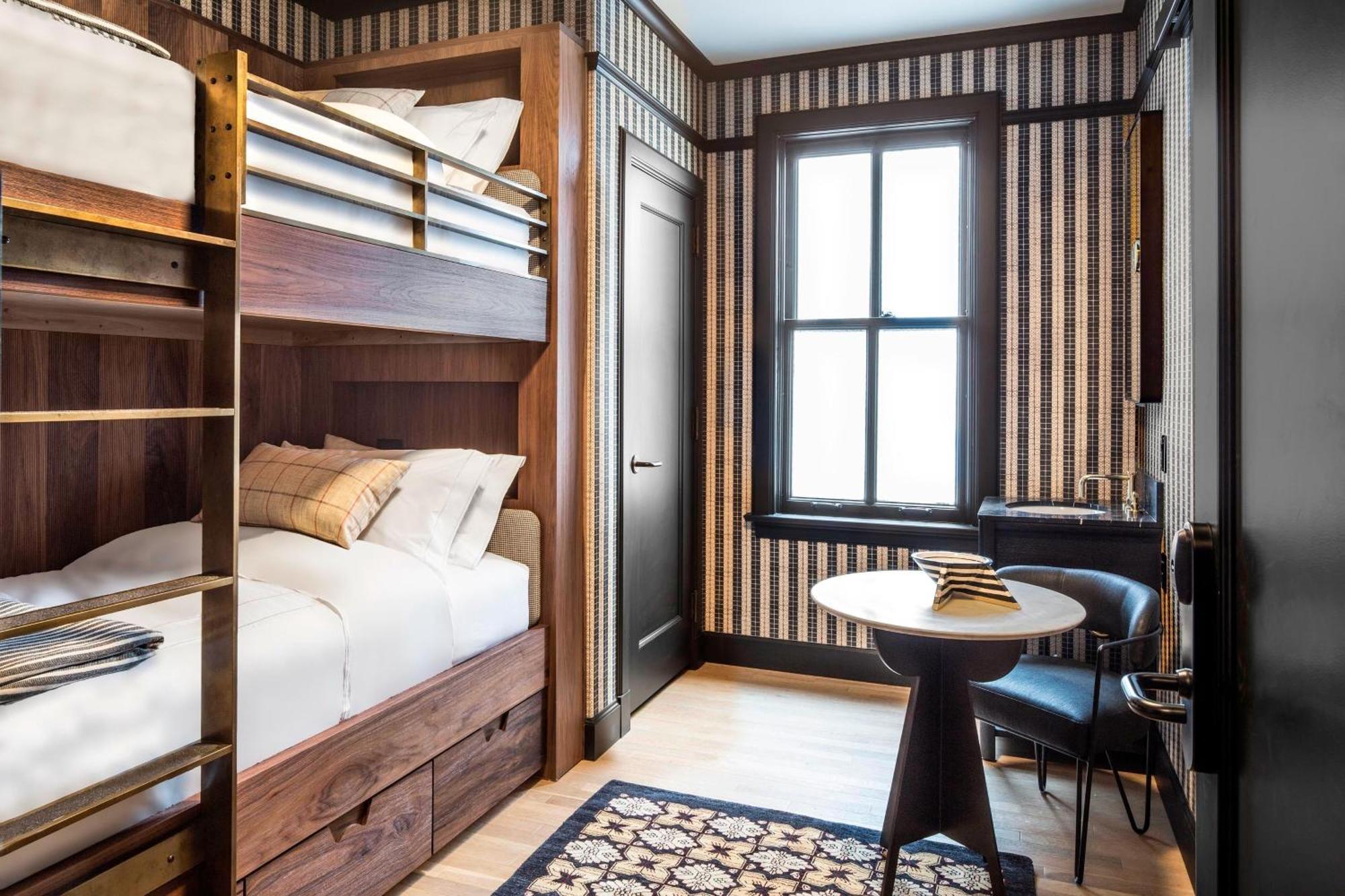 Proper Bunk Room, Guest room, 2 Twin/Single Bed(s) bunk,1216851721:JPEG
