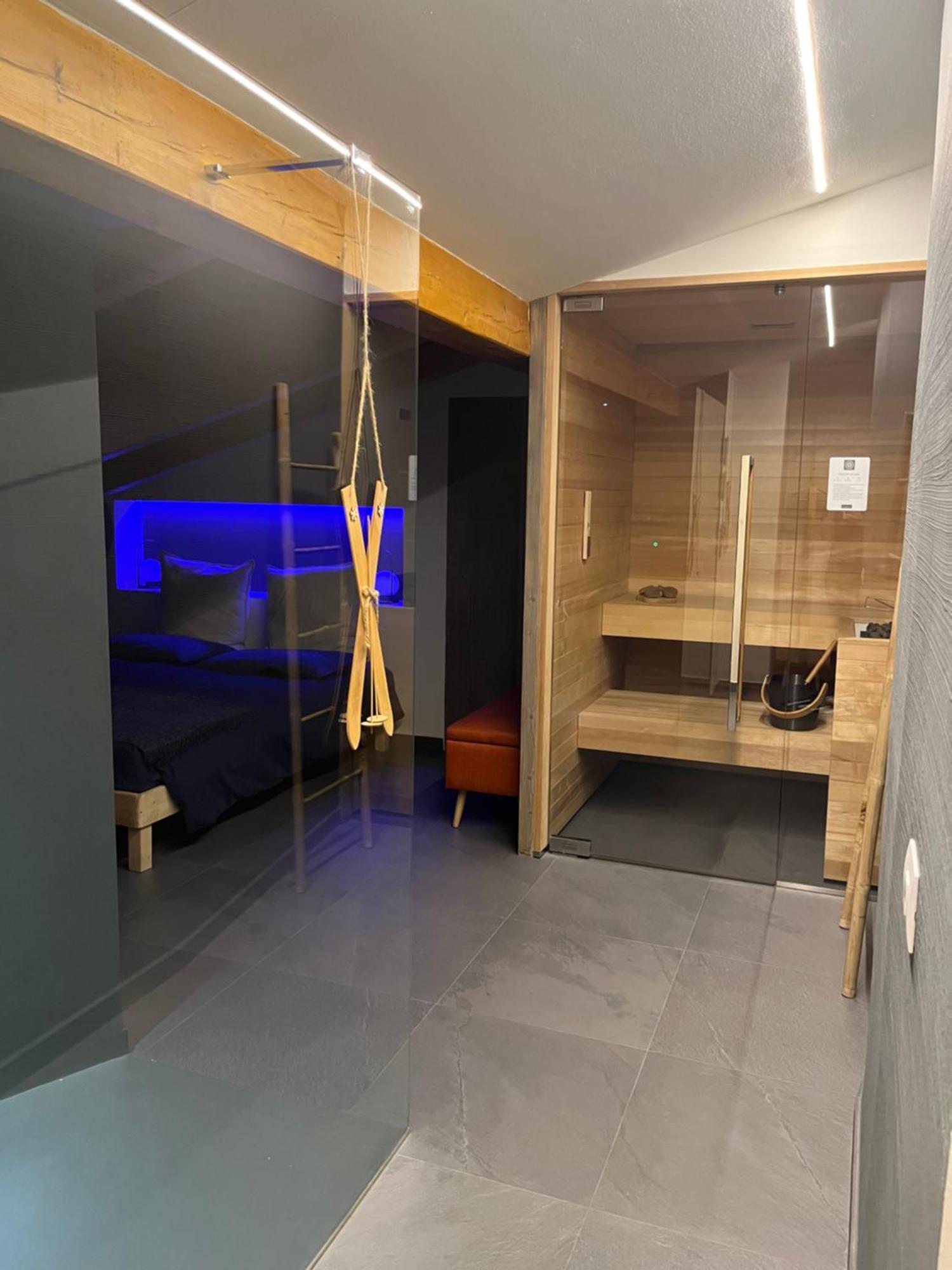 Double Room Private Bathroom