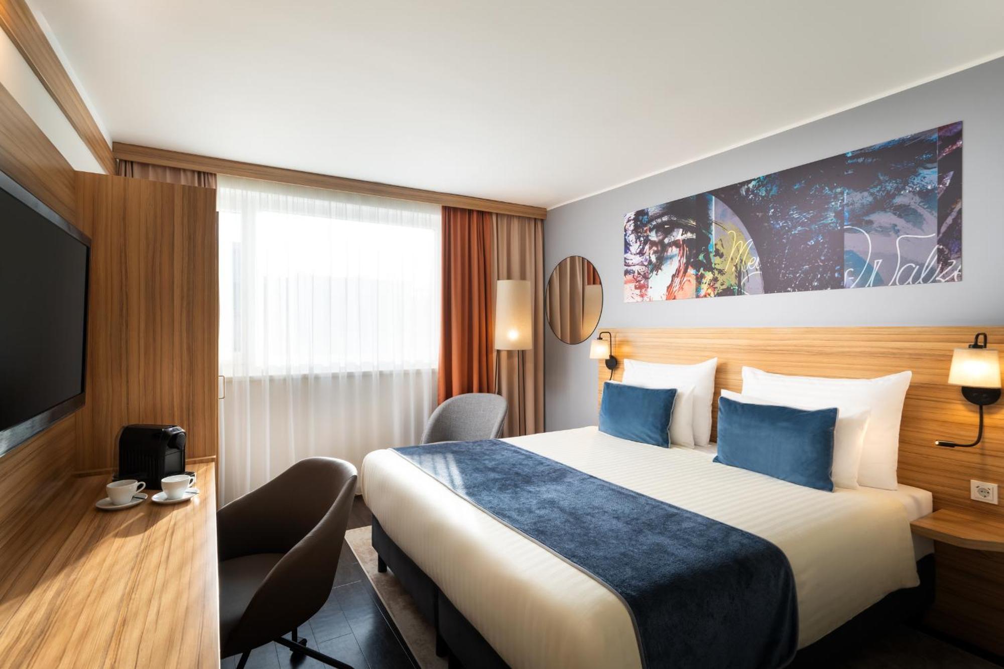 Superior Double Room,1544107336:JPEG