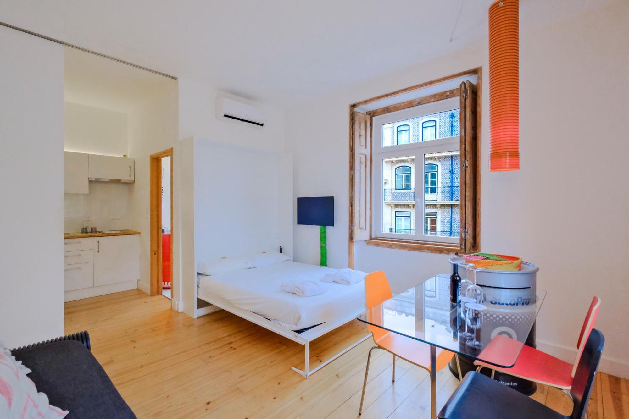 One-Bedroom Apartment City View