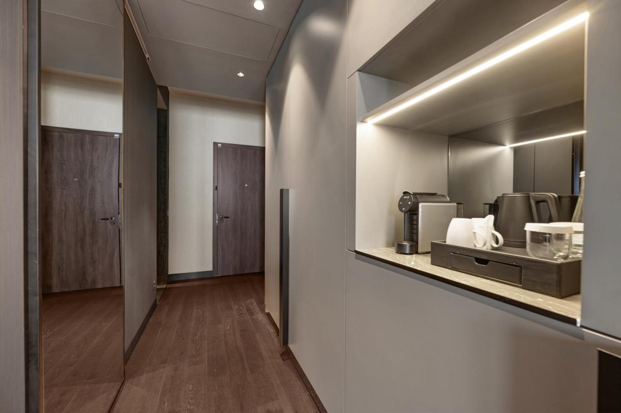 One-Bedroom King Suite,1547878366:JPEG