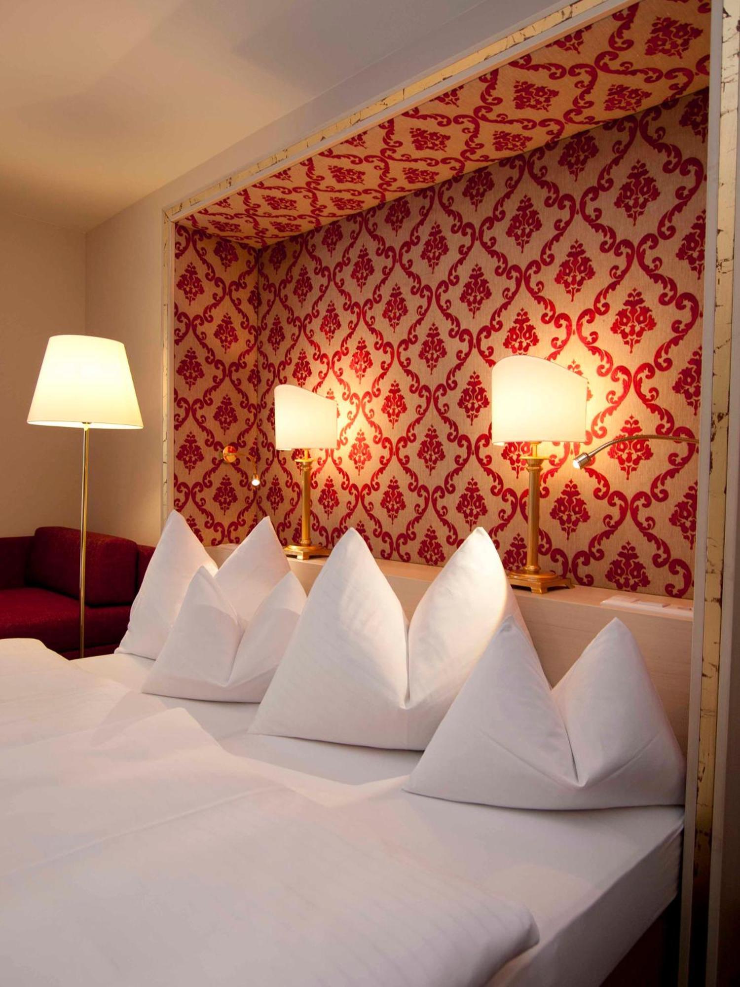 Double Room Mountain View