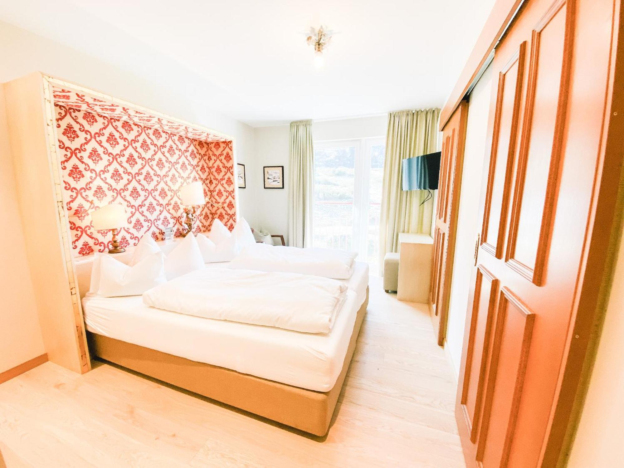 Double Room Mountain View