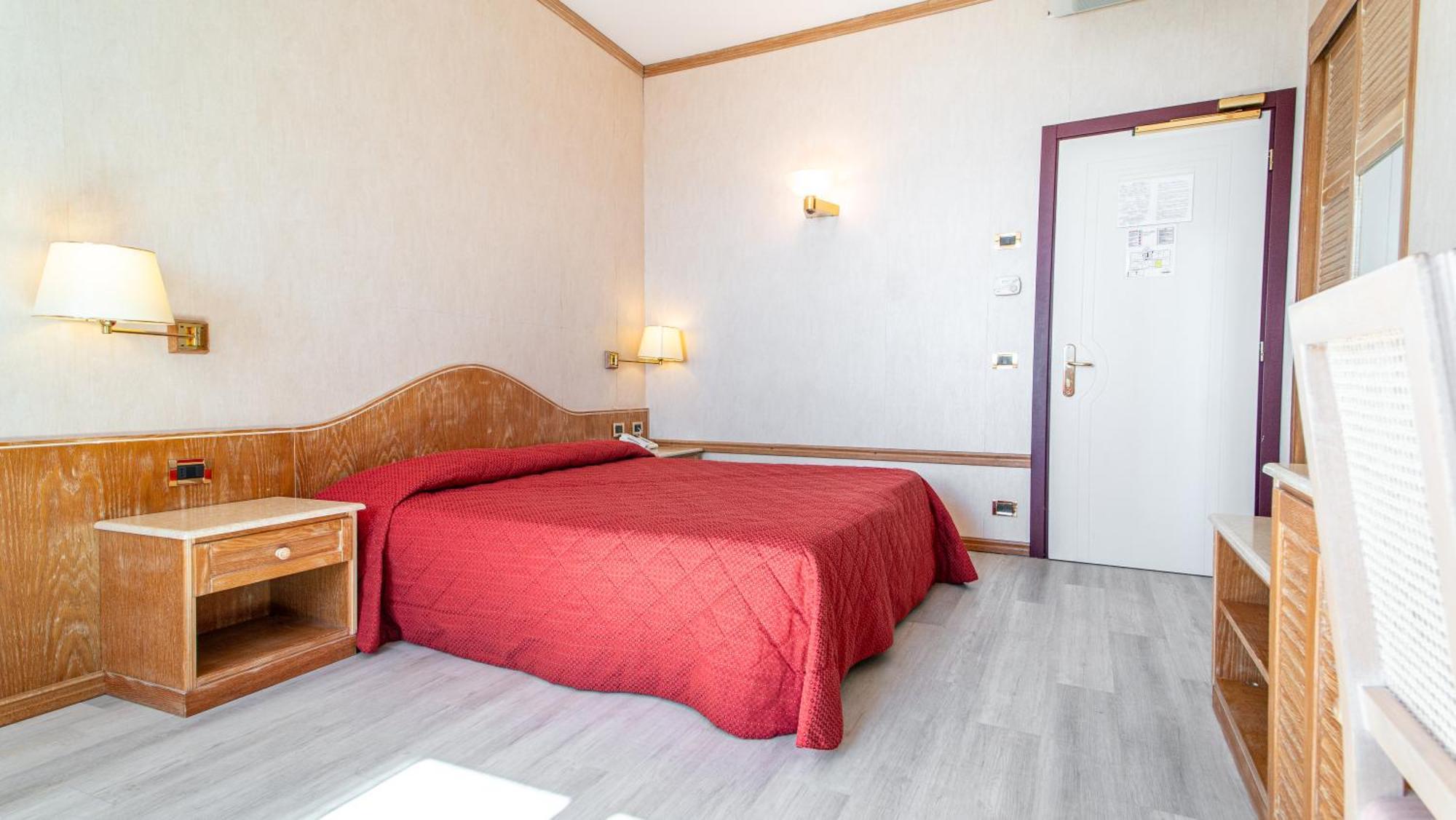 Triple Room Balcony,1544773084:JPEG
