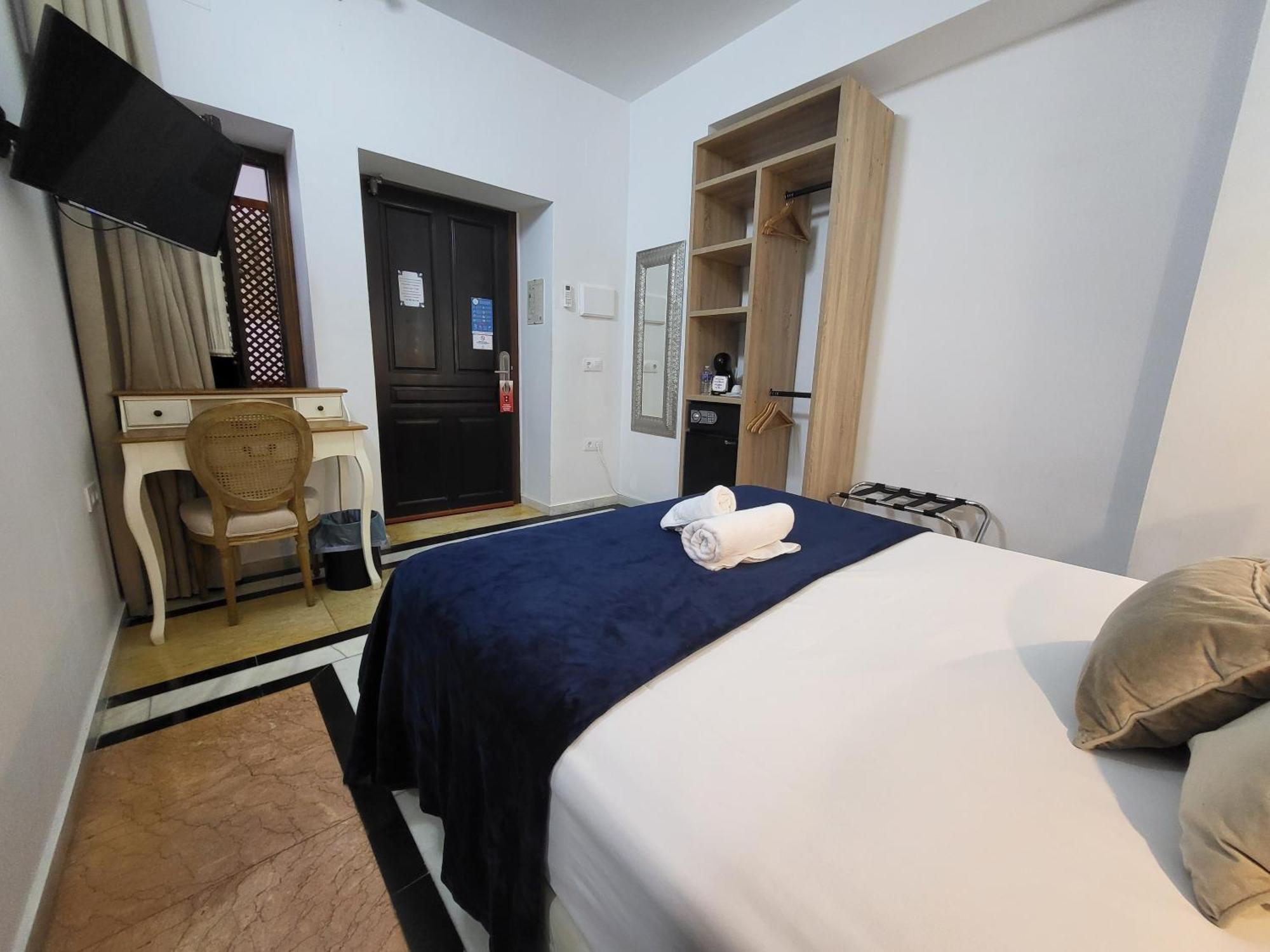 Small Double Room