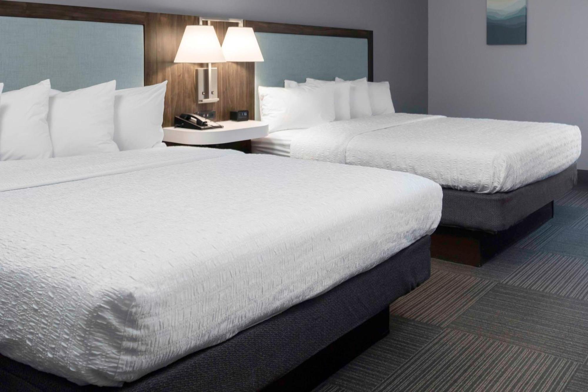 Room Two Queen Beds Non-Smoking